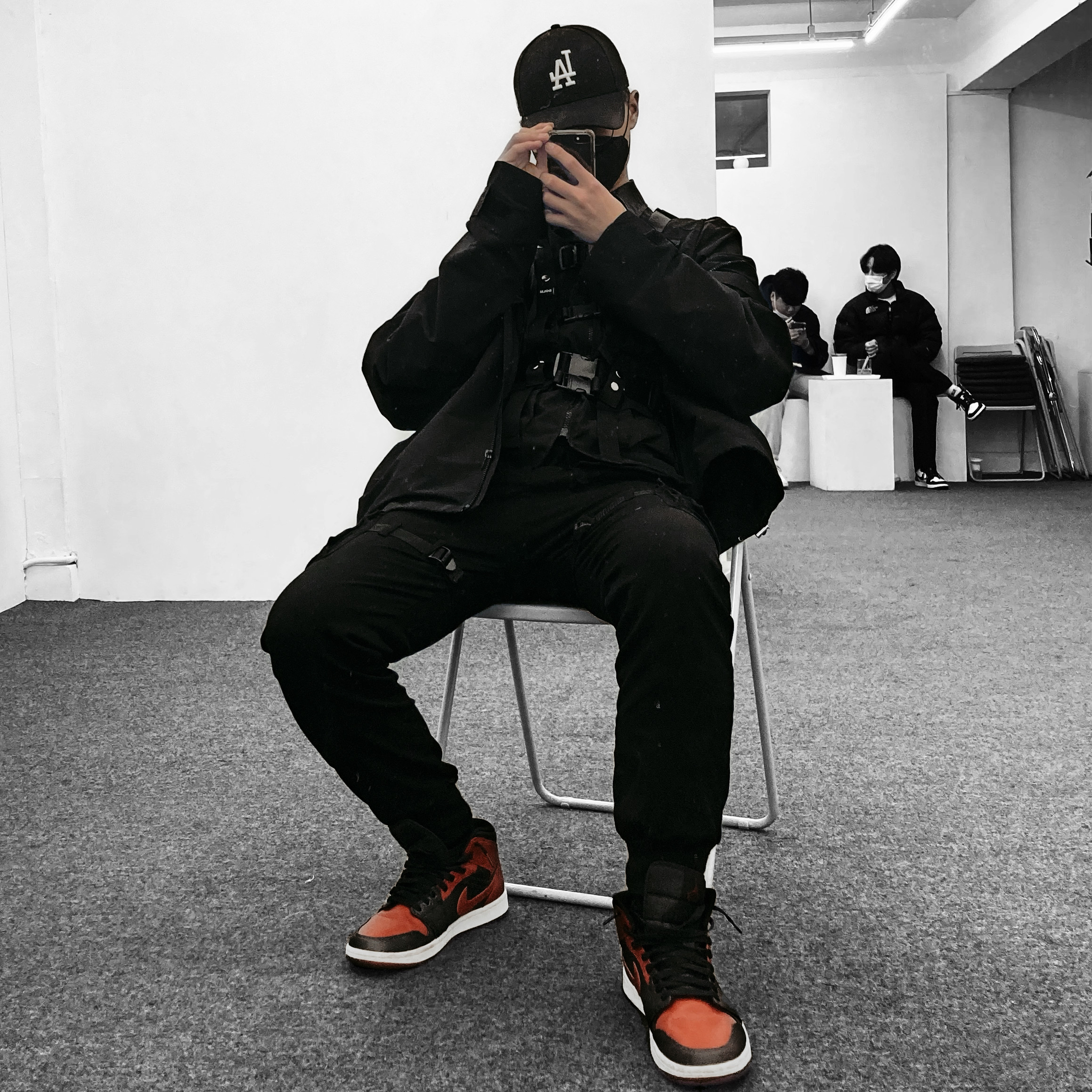 Jordan 1 Mid Bred Banned 2020 착용 스타일