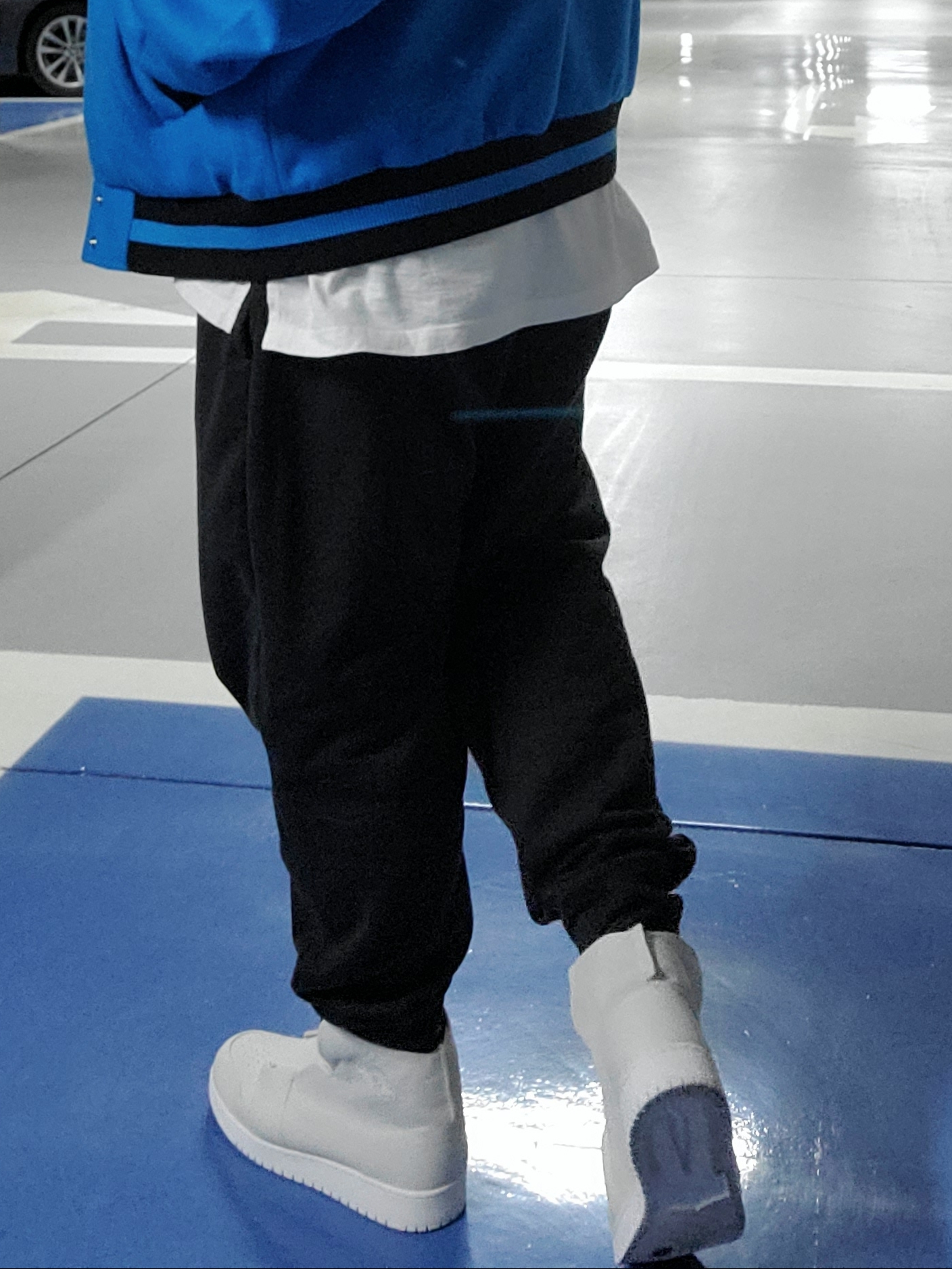 (W) Jordan 1 Sage XX Off White 착용 스타일 - 2