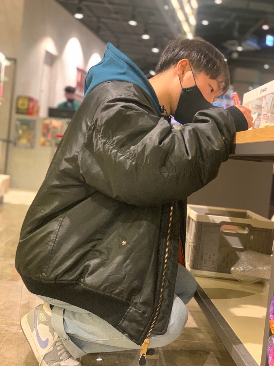 (W) Jordan 1 Mid Wolf Grey, Nike ACG Pullover Hoodie Midnight Turquoise - US/EU 착용 스타일