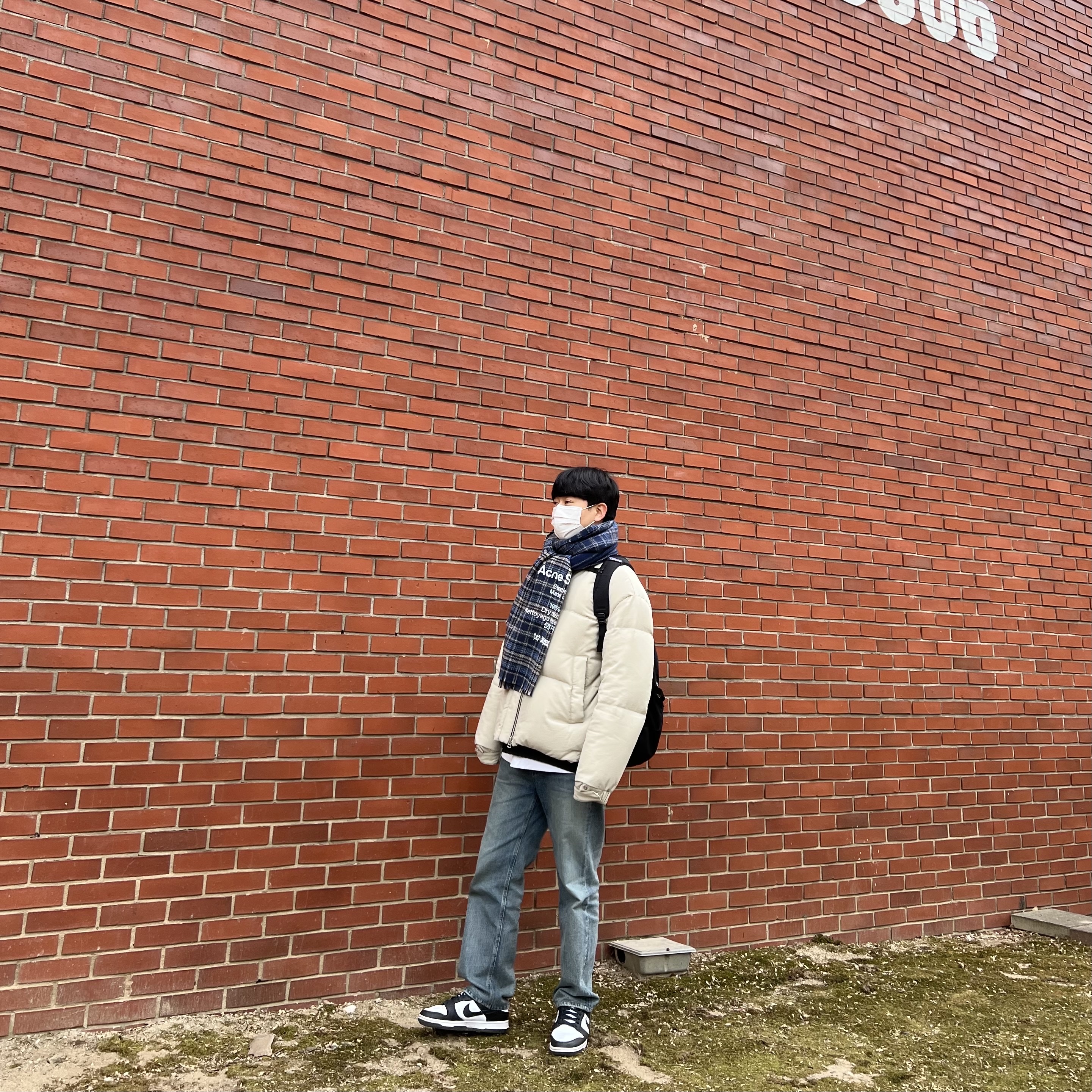 Acne Studios Tartan Check Muffler Blue Beige, Nike Dunk Low Retro Black 착용 스타일