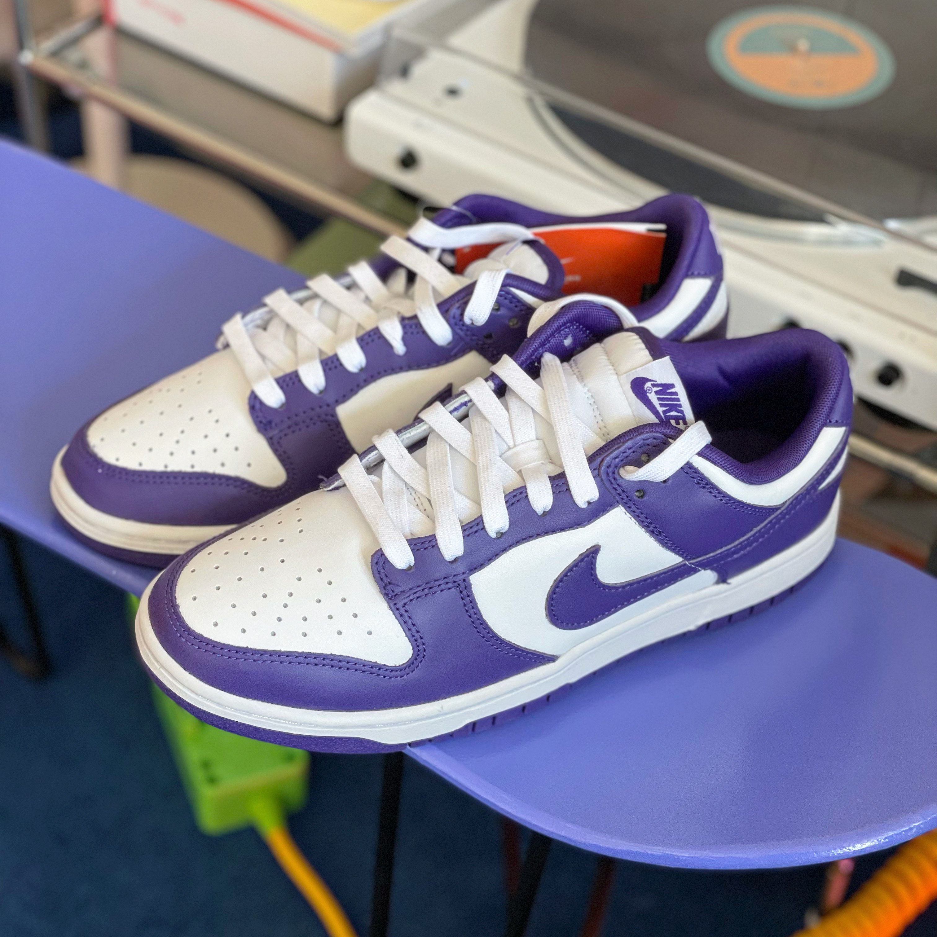 Nike Dunk Low Retro Championship Court Purple 착용 스타일