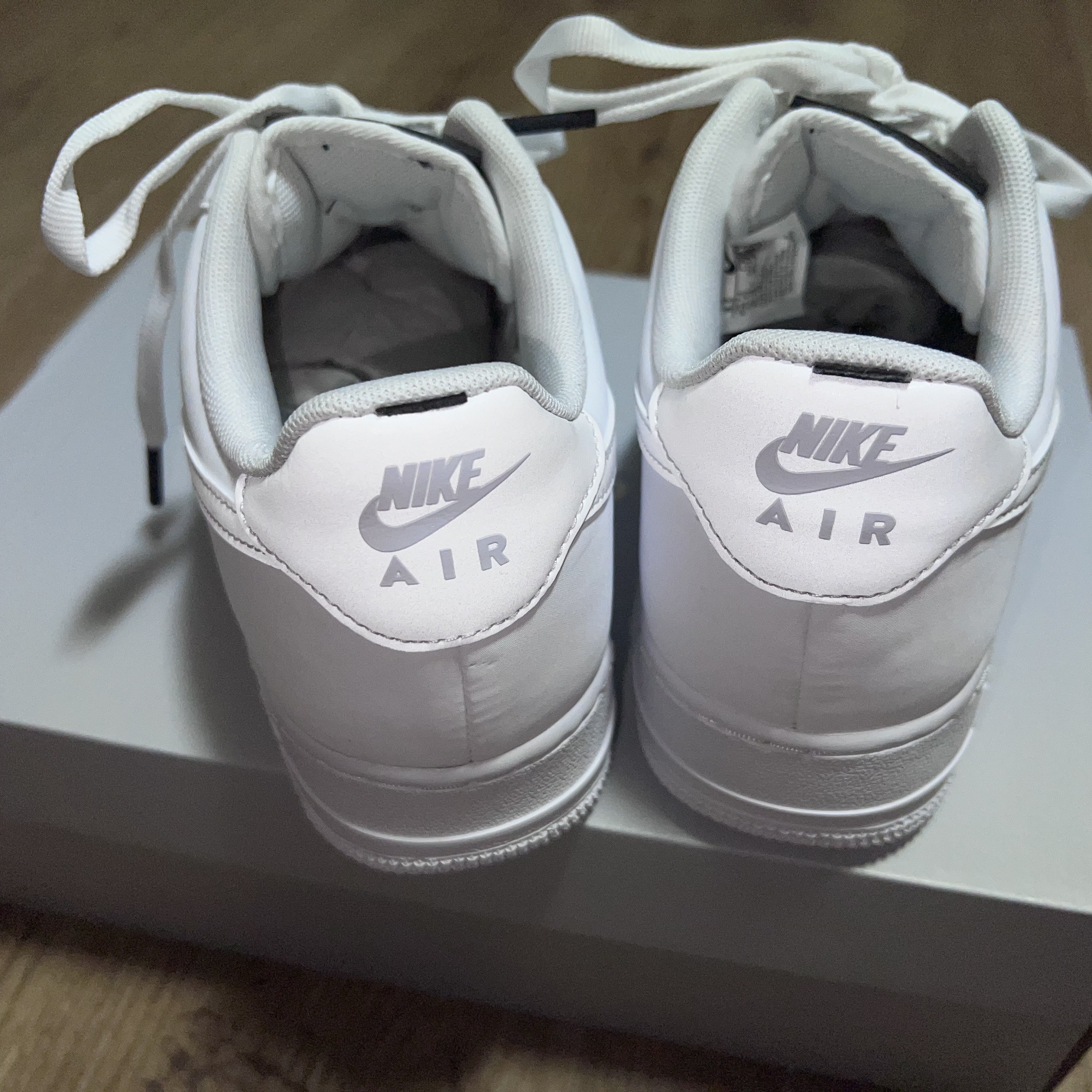 Nike Air Force 1 NDSTRKT White 착용 스타일 - 3