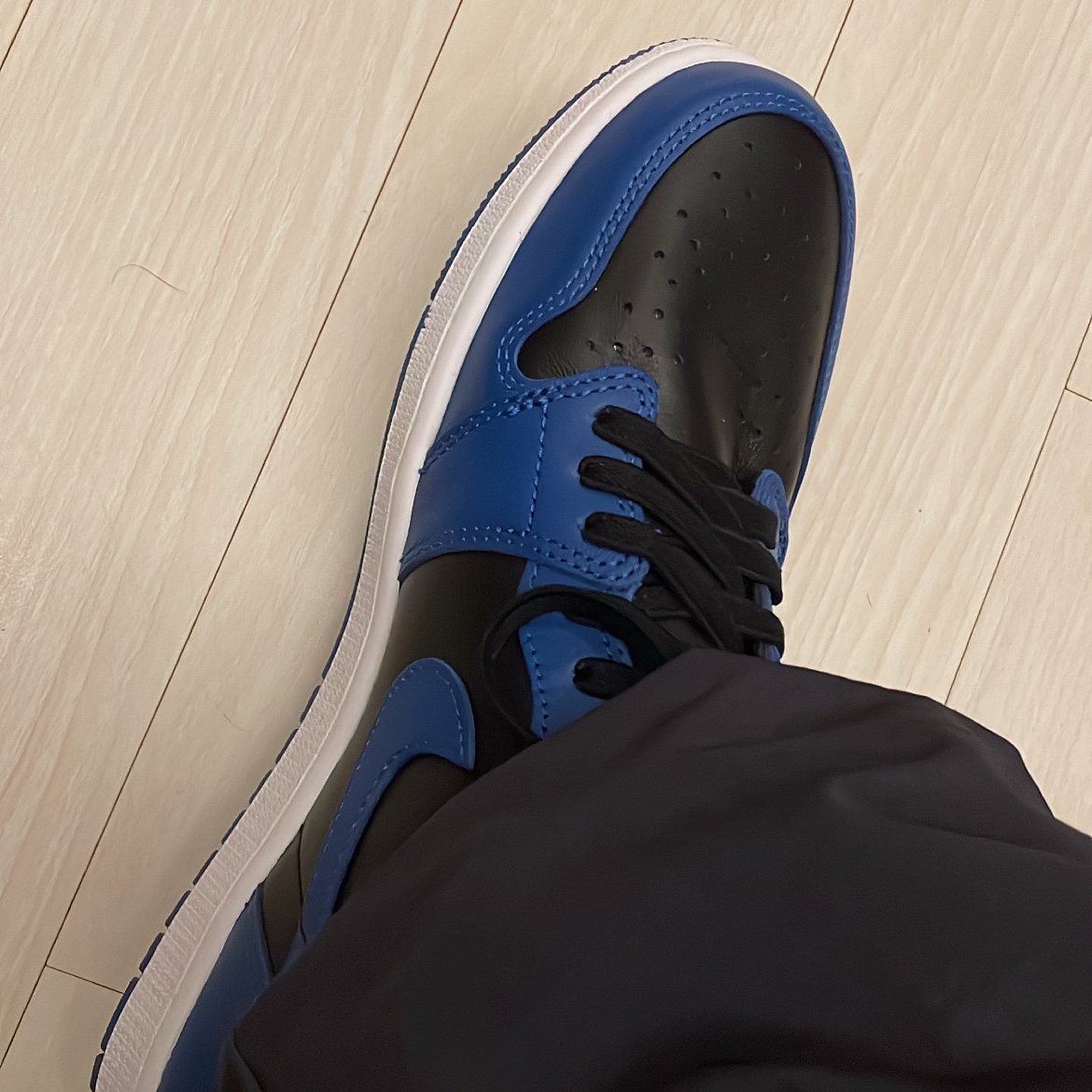 Jordan 1 Retro High OG Dark Marina Blue 착용 스타일