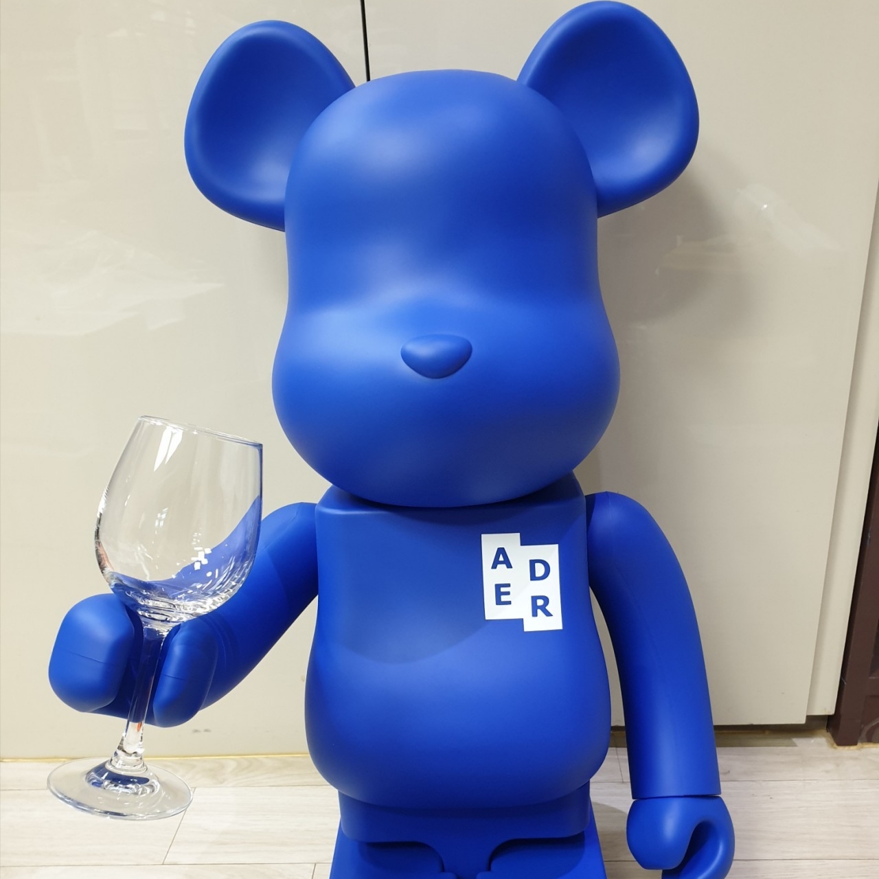 Bearbrick x Ader Error 1000%, Bearbrick x Ader Error 400% 착용 스타일 - 4