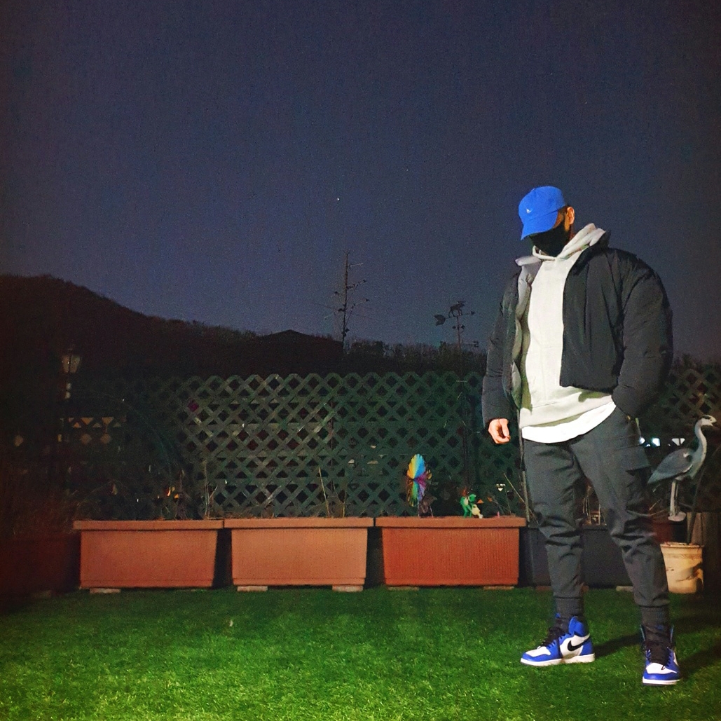 Jordan 1 Retro High Game Royal 착용 스타일 - 1