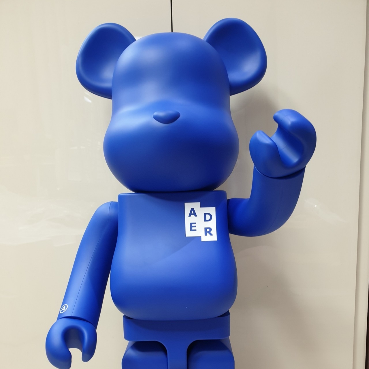 Bearbrick x Ader Error 1000%, Bearbrick x Ader Error 400% 착용 스타일 - 3