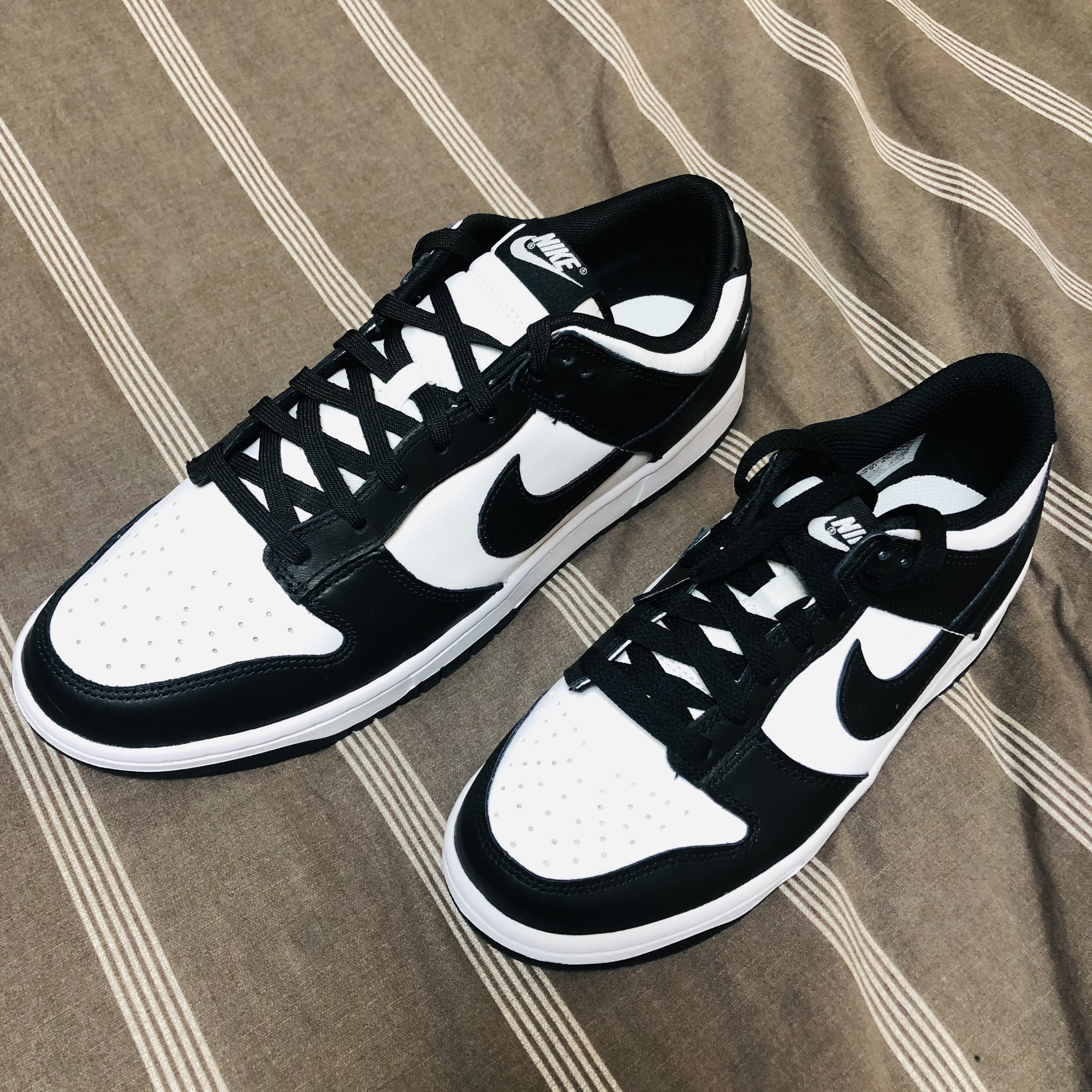 Nike Dunk Low Retro Black, (GS) Nike Dunk Low Black 착용 스타일 - 1