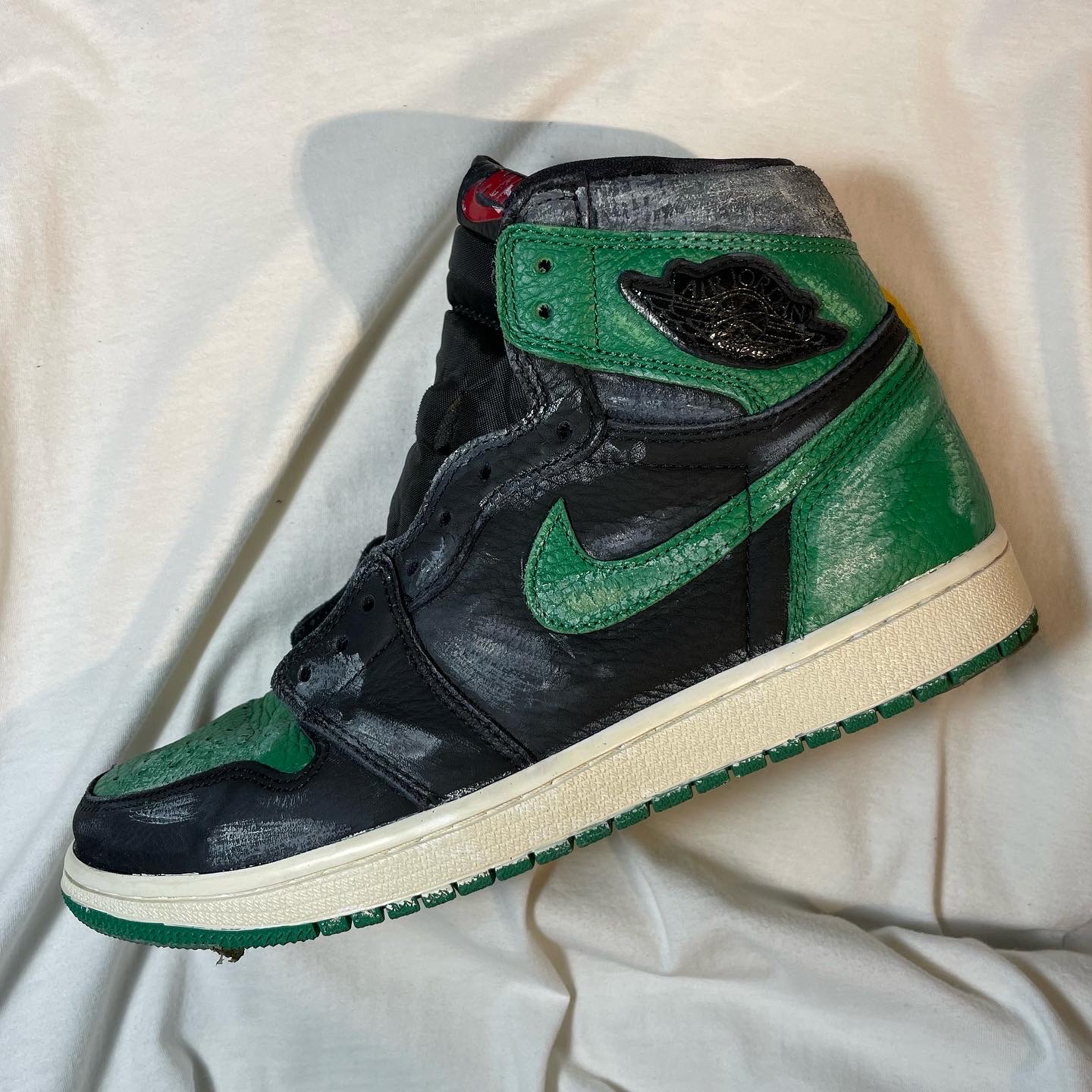 Jordan 1 Retro High OG Pine Green Black 착용 스타일 - 2