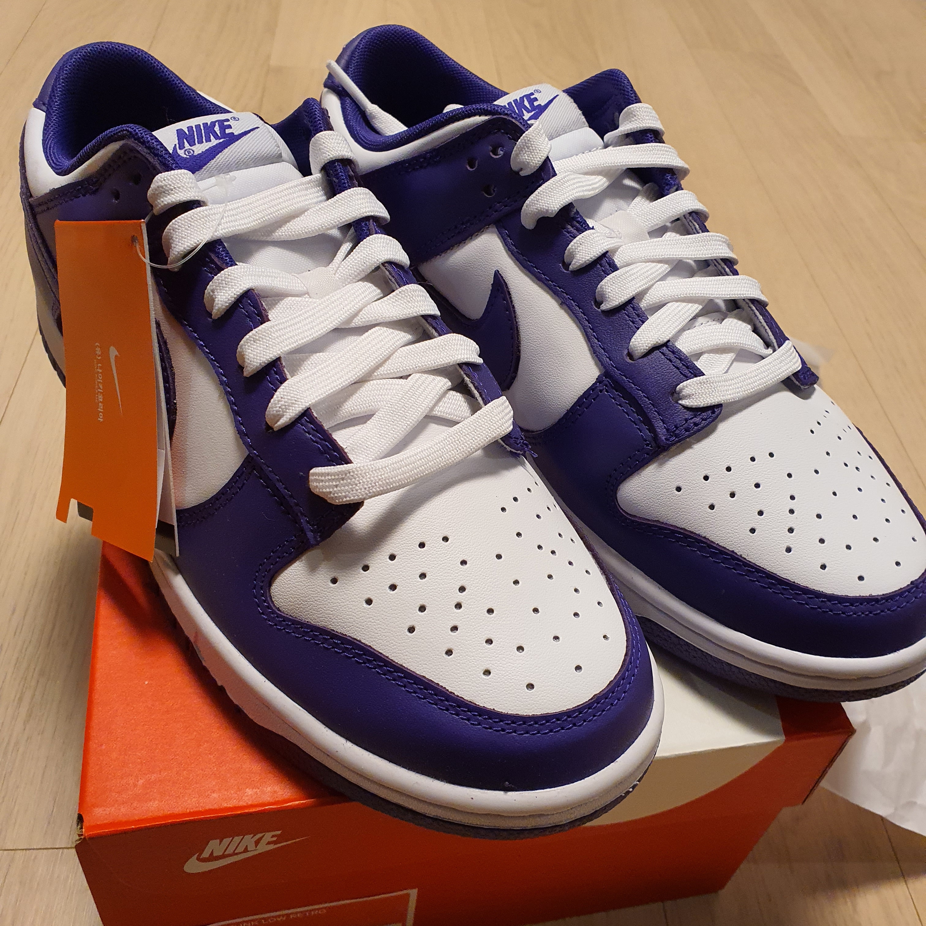 Nike Dunk Low Retro Championship Court Purple 착용 스타일 - 1