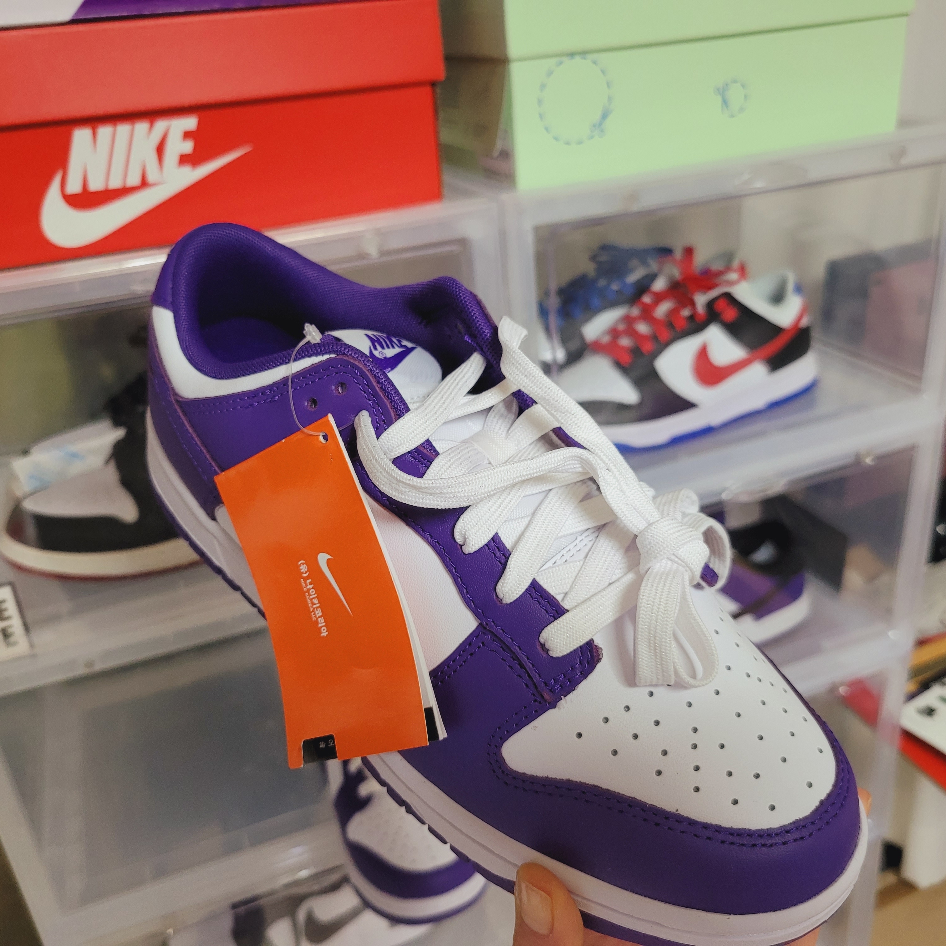 Nike Dunk Low Retro Championship Court Purple 착용 스타일 - 1