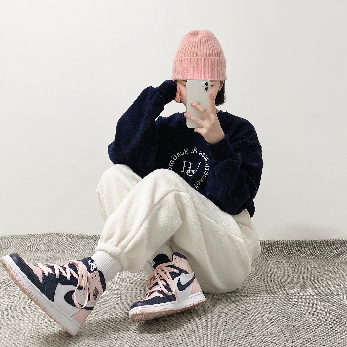 (W) Jordan 1 Retro High OG Atmosphere 착용 스타일