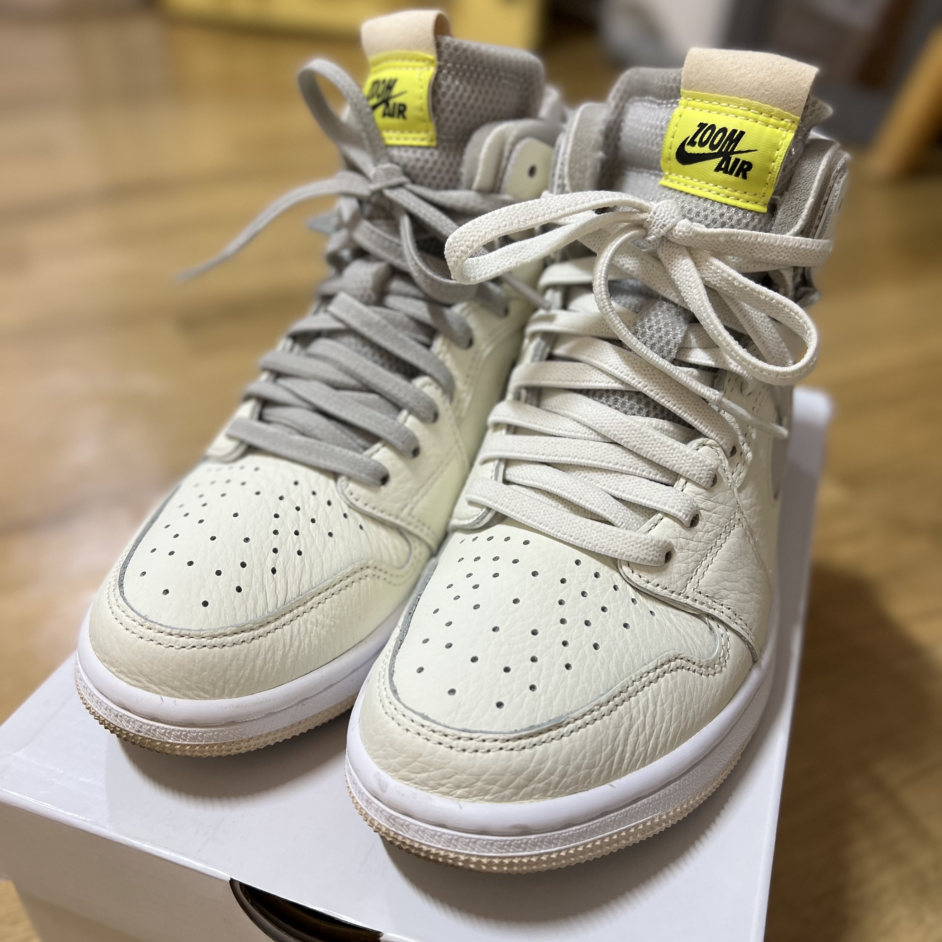 (W) Jordan 1 Zoom Air CMFT Sail 착용 스타일 - 1