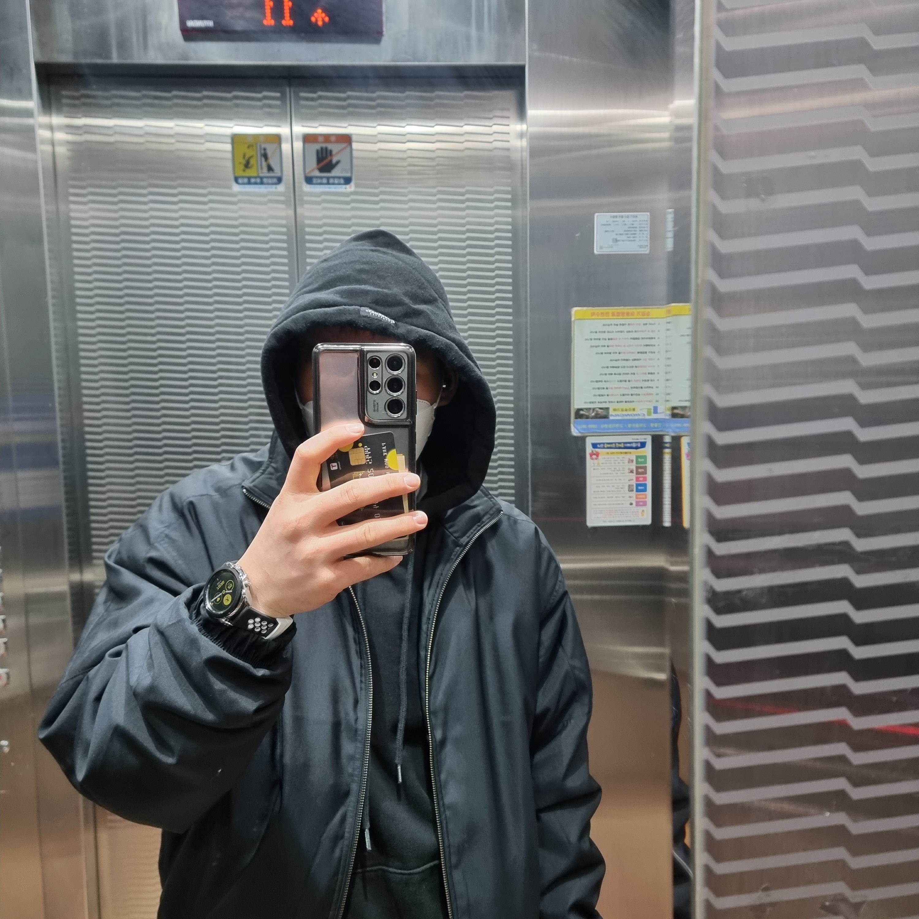 Nike NRG Solo Swoosh Satin Bomber Jacket Black Kumquat - Asia 착용 스타일