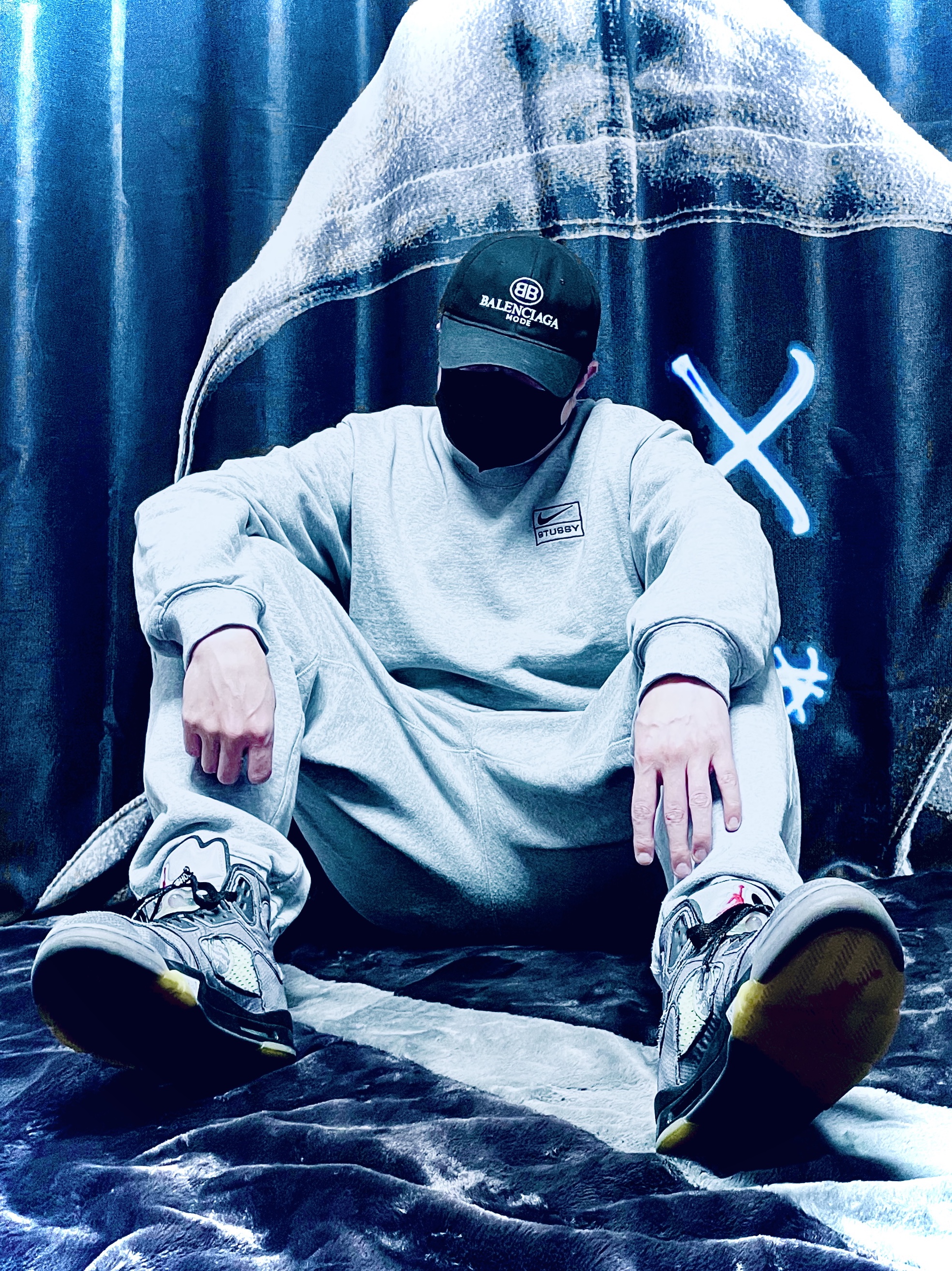 Jordan 5 x Off-White Retro SP Black Muslin, Nike x Stussy NRG BR Crew Fleece Grey 착용 스타일 - 1