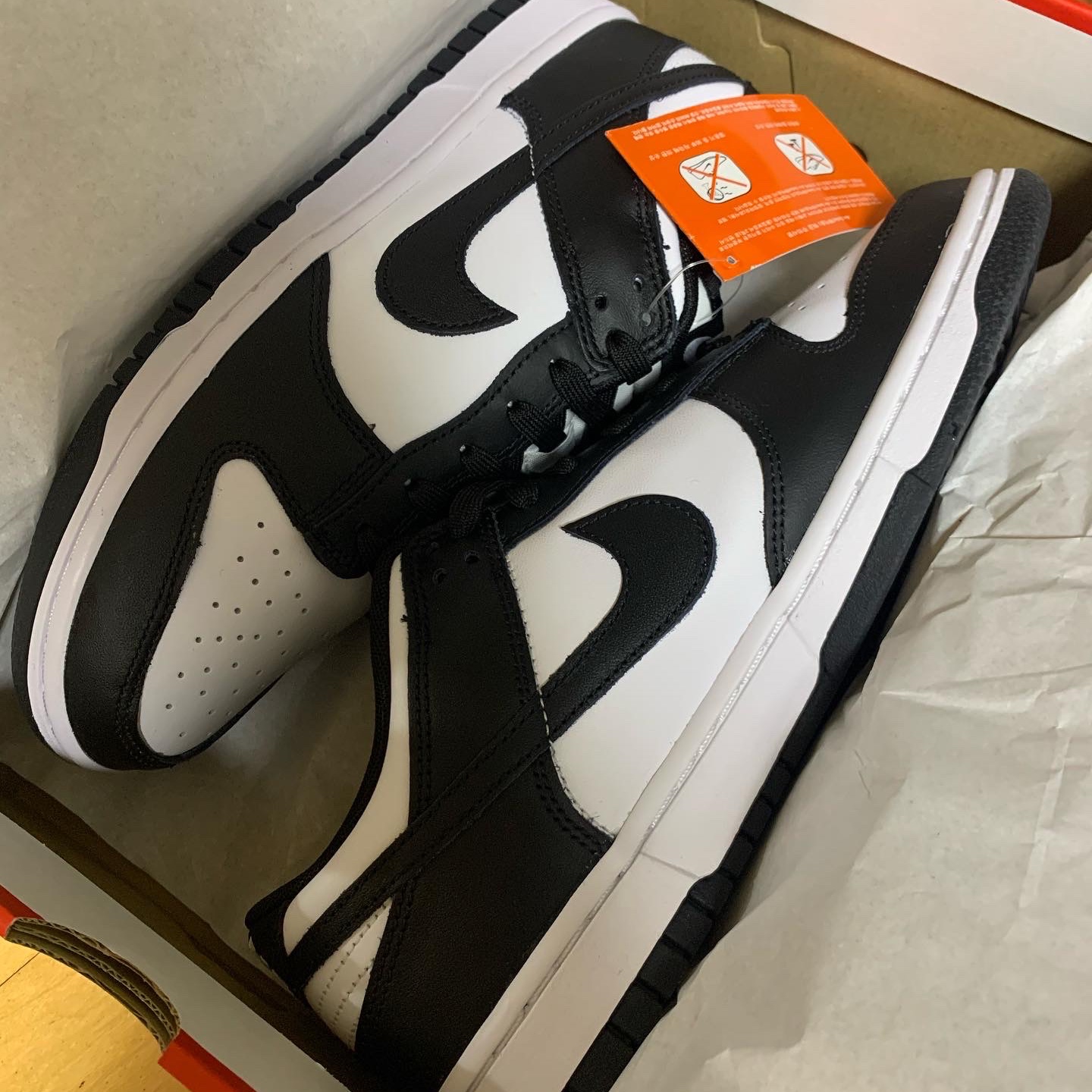 Nike Dunk Low Retro Black 착용 스타일 - 4