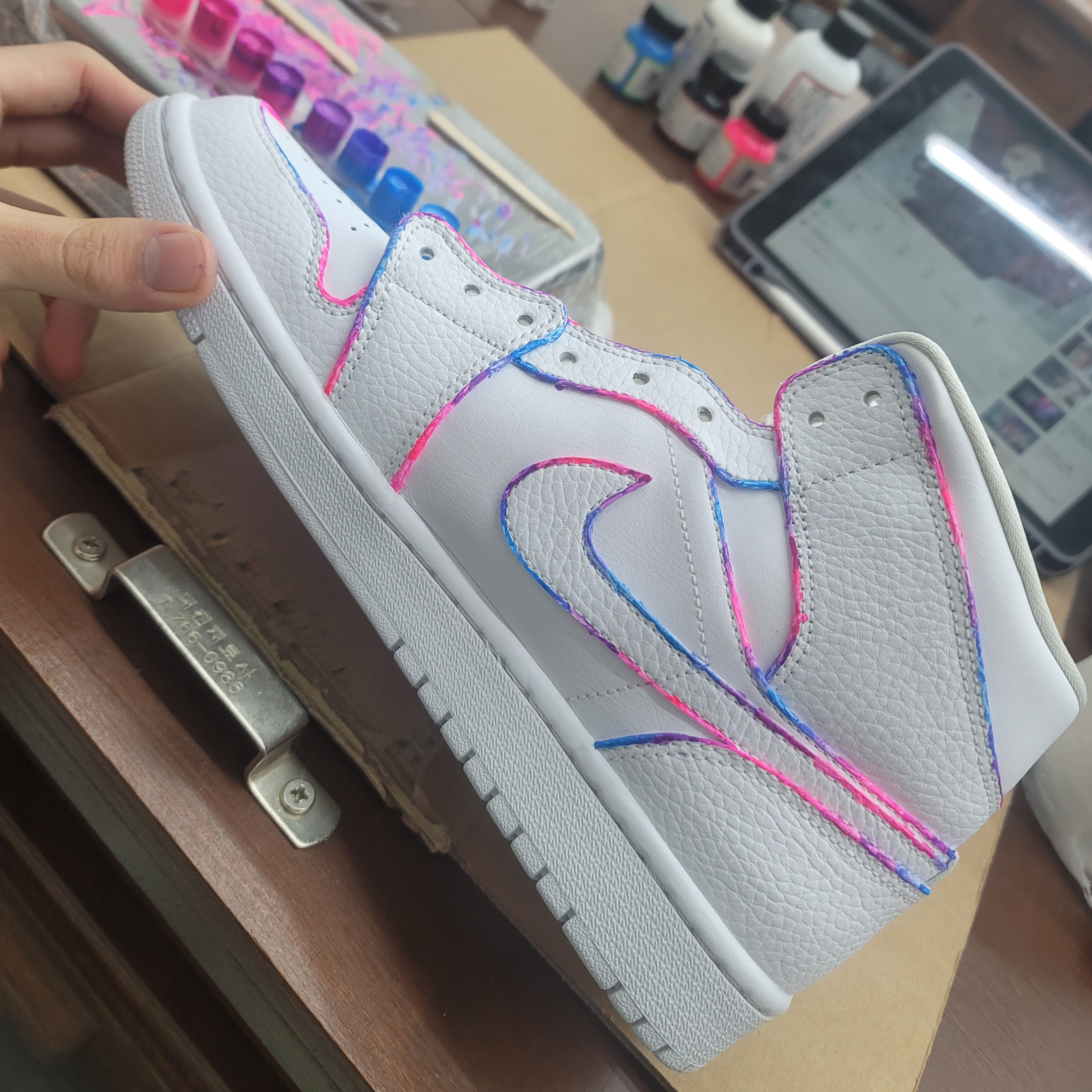 Jordan 1 Mid Triple White 착용 스타일