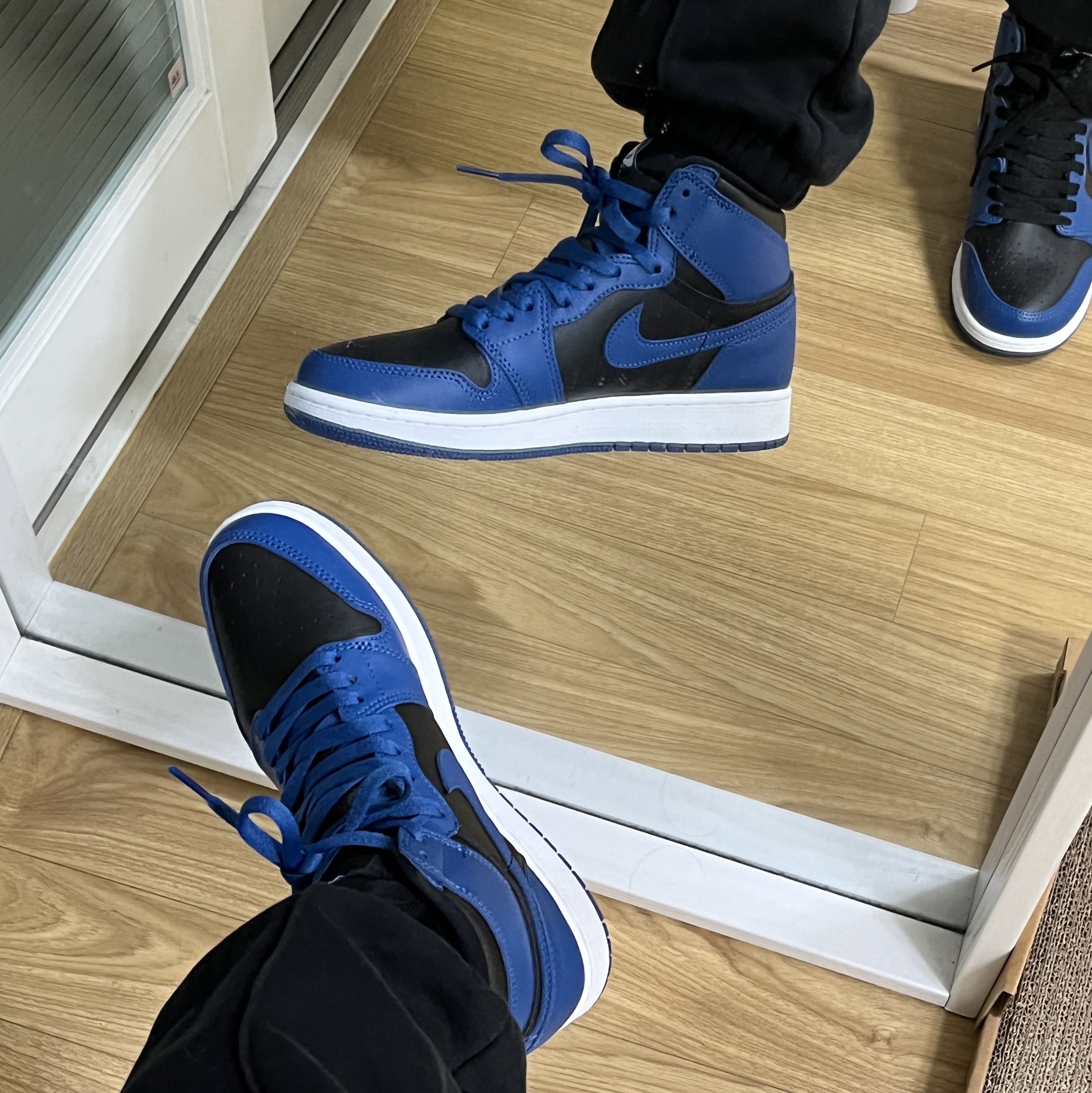 (GS) Jordan 1 Retro High OG Dark Marina Blue, Jordan 1 Retro High OG Dark Marina Blue 착용 스타일 - 2