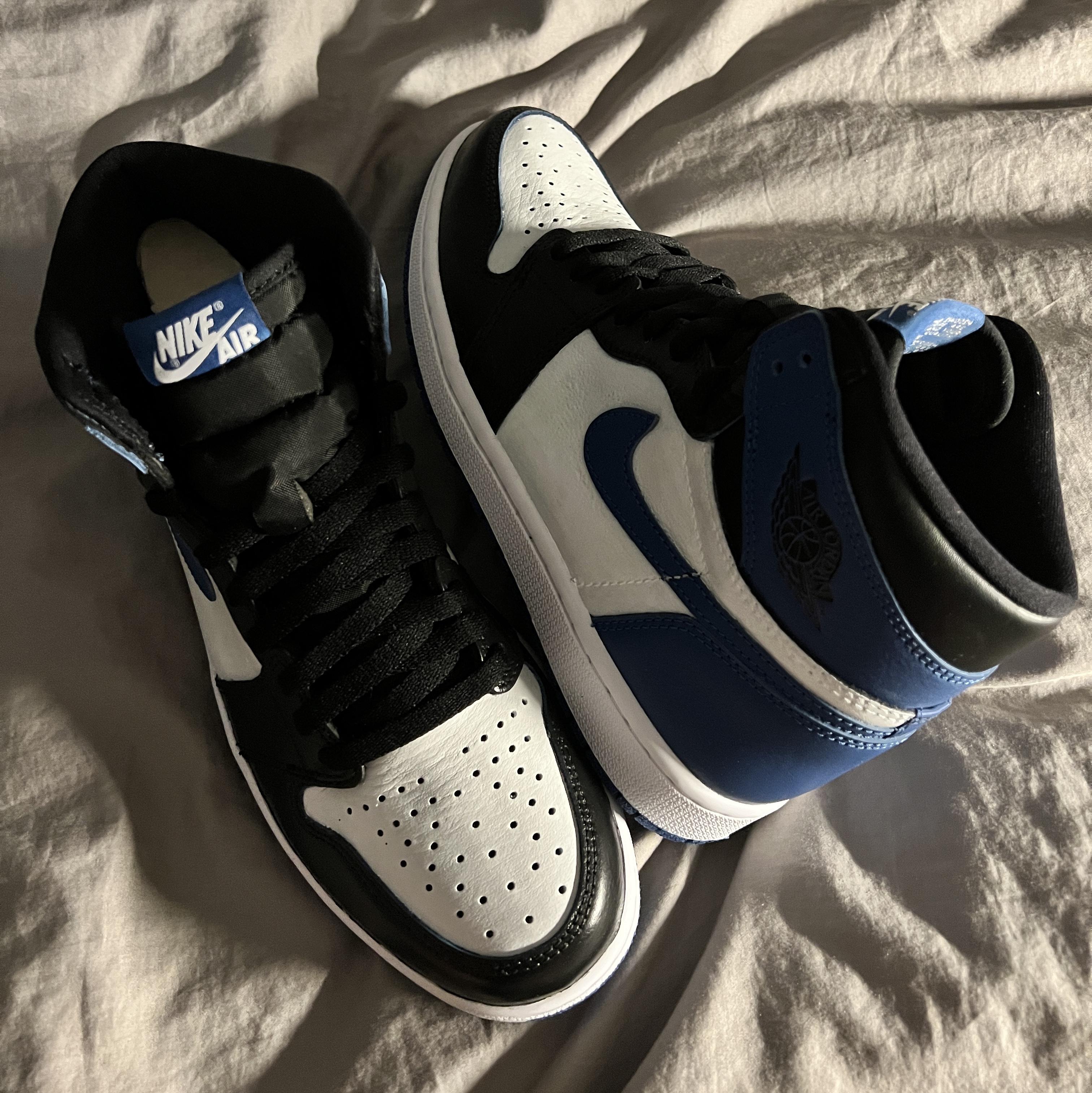 Jordan 1 Retro High OG Dark Marina Blue 착용 스타일