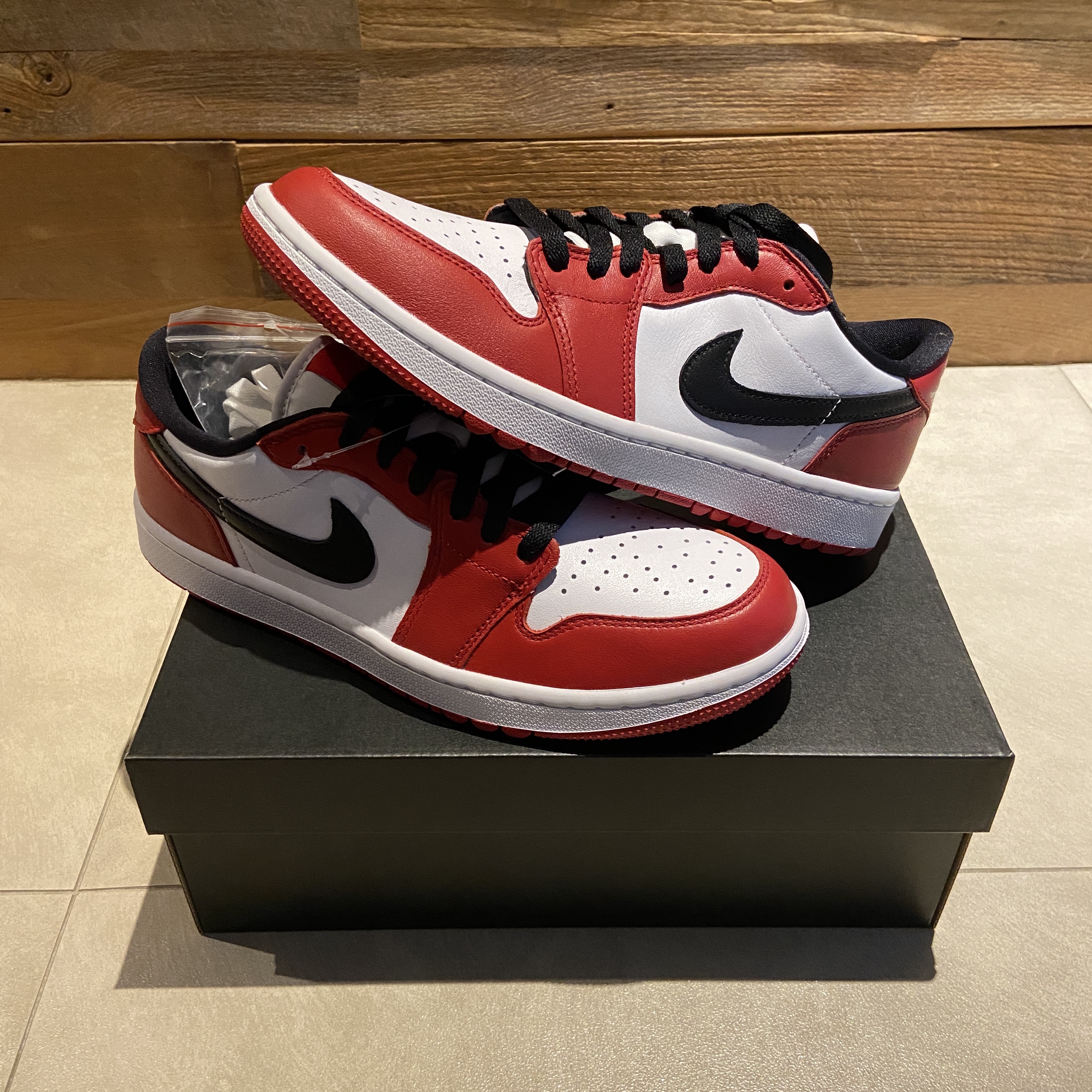 Jordan 1 Low Golf Chicago 착용 스타일