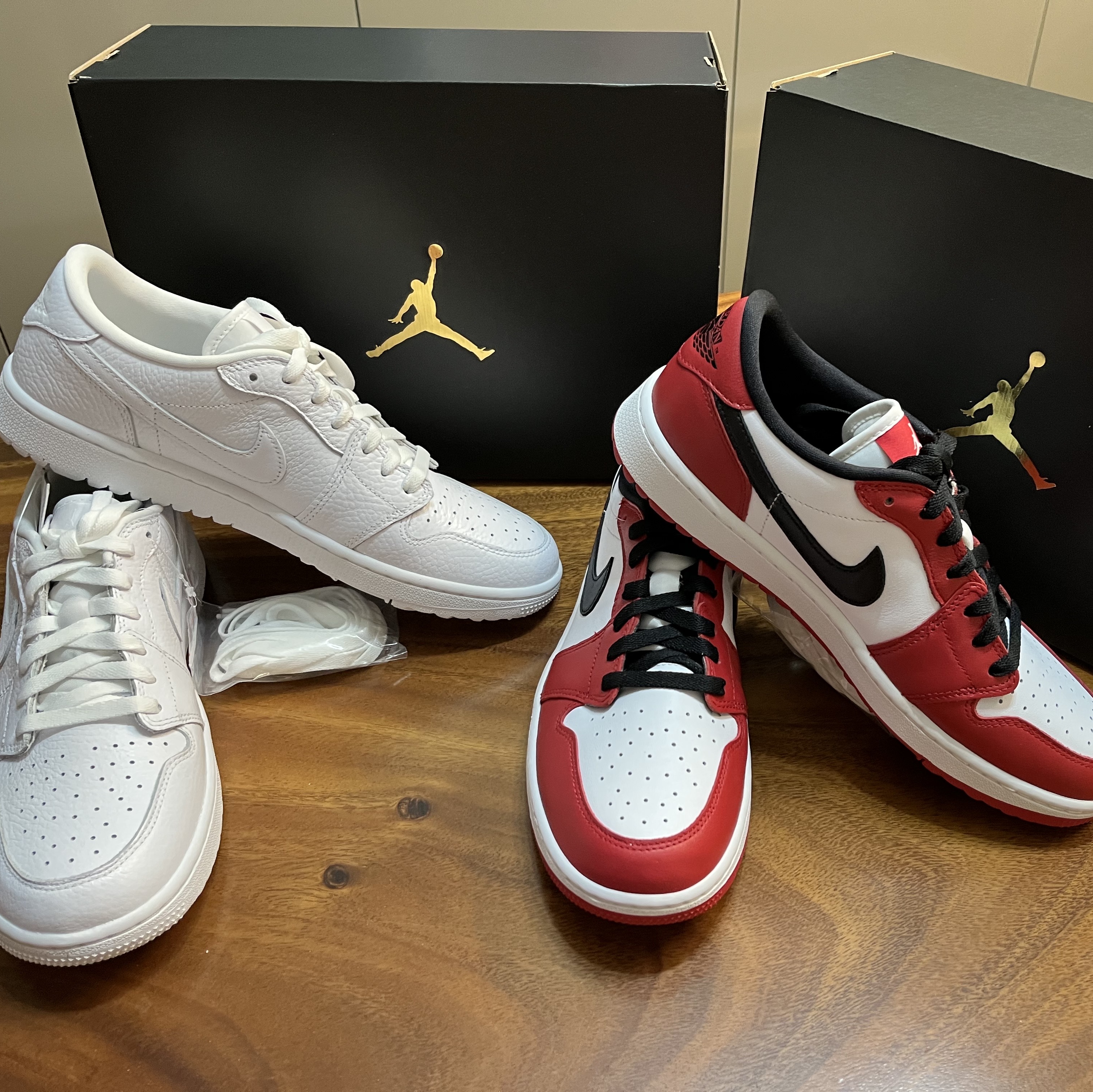 Jordan 1 Low Golf Chicago, Jordan 1 Low Golf Triple White 착용 스타일 - 1