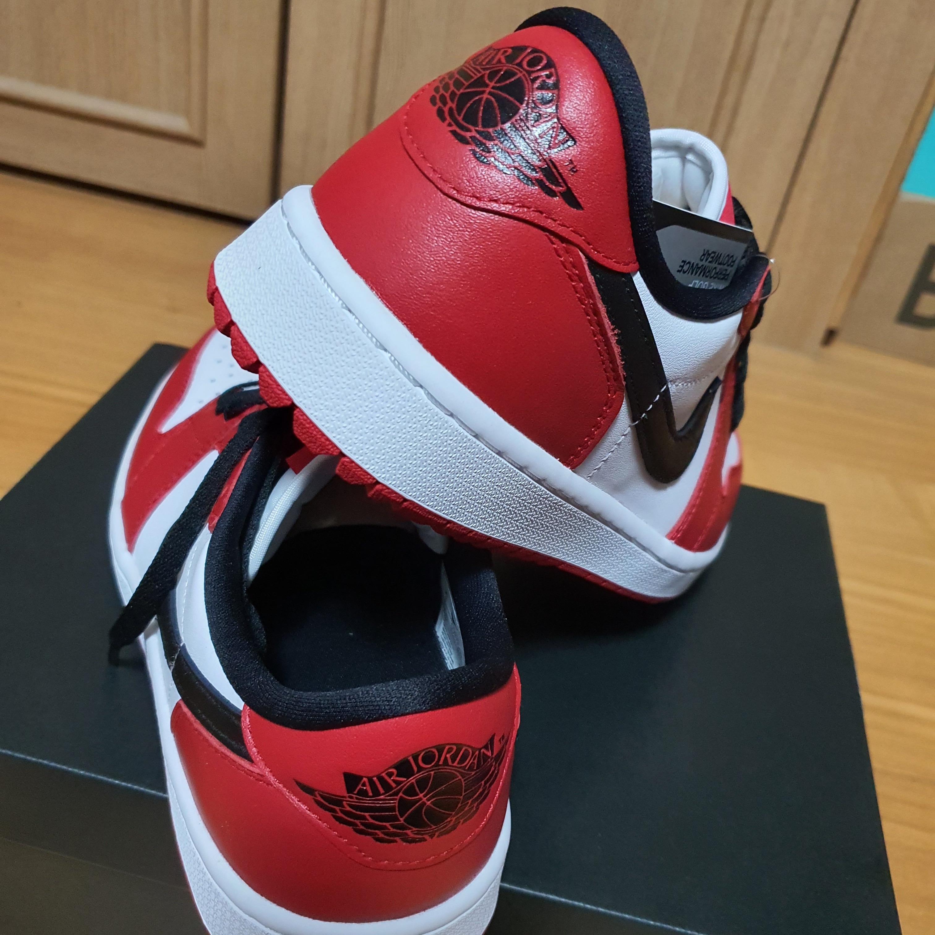 Jordan 1 Low Golf Chicago, Nike SB Dunk Low Pro Chicago 착용 스타일 - 2