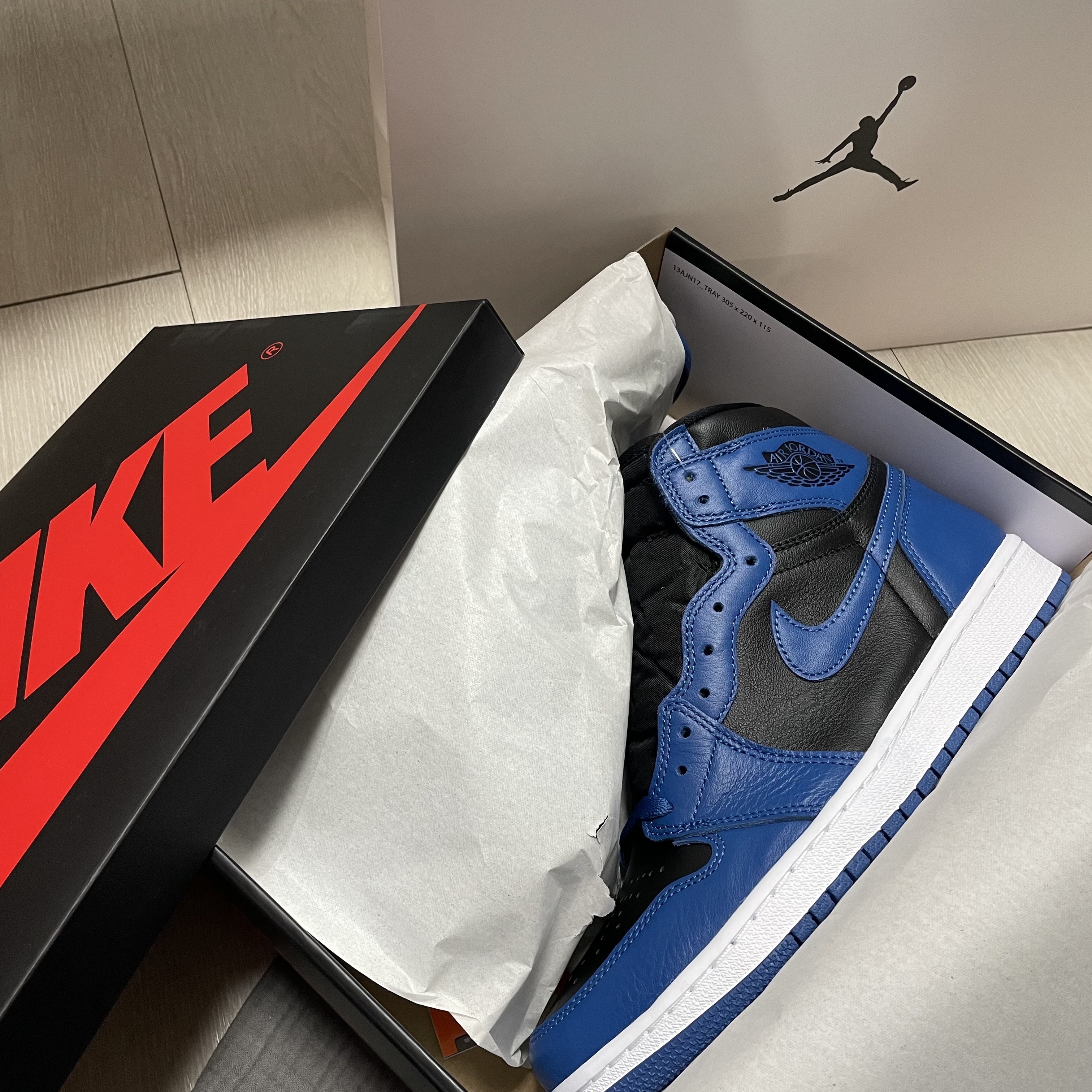 Jordan 1 Retro High OG Dark Marina Blue 착용 스타일
