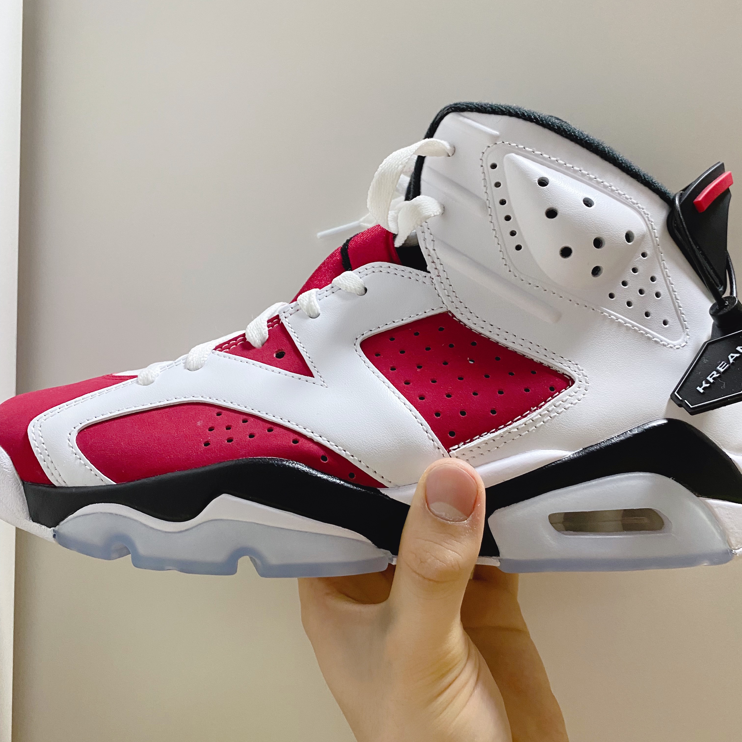 Jordan 6 Retro Carmine 2021 착용 스타일