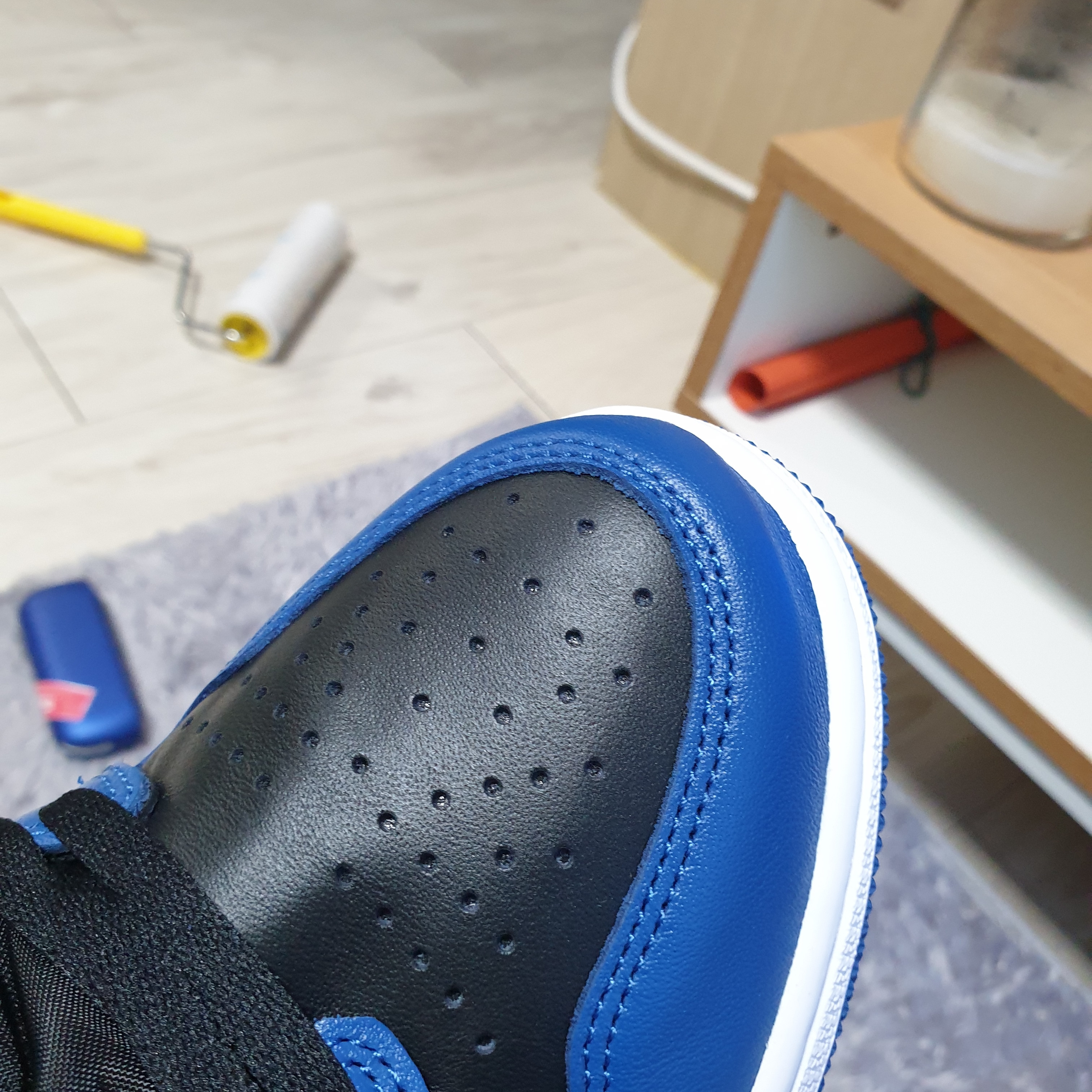 Jordan 1 Retro High OG Dark Marina Blue 착용 스타일 - 1