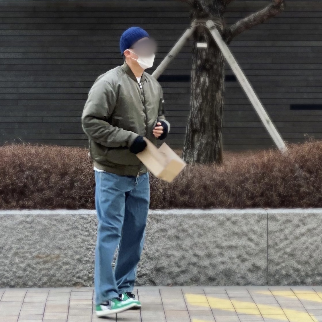 (W) Jordan 1 Retro High OG Lucky Green 착용 스타일 - 2
