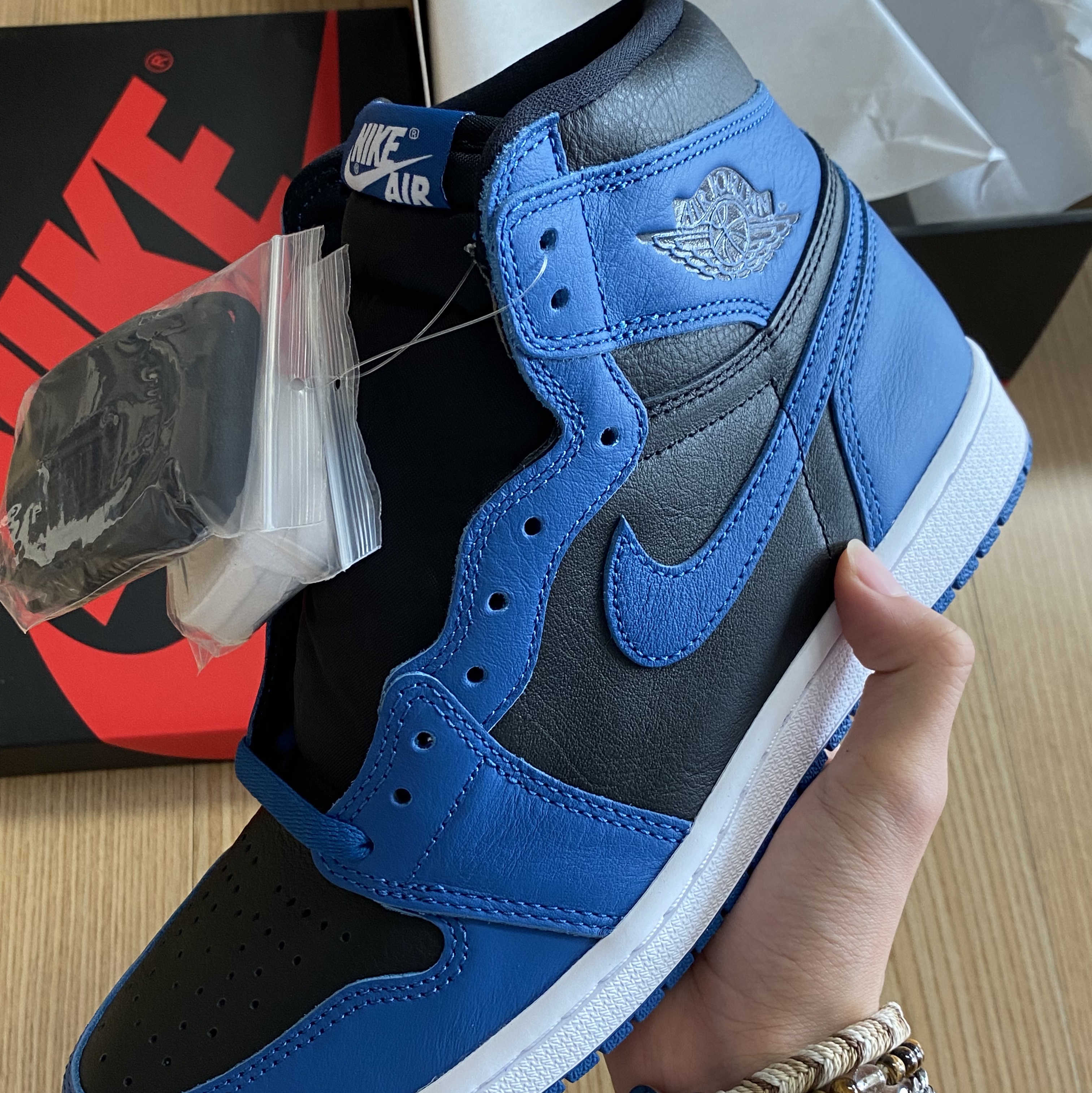 Jordan 1 Retro High OG Dark Marina Blue 착용 스타일