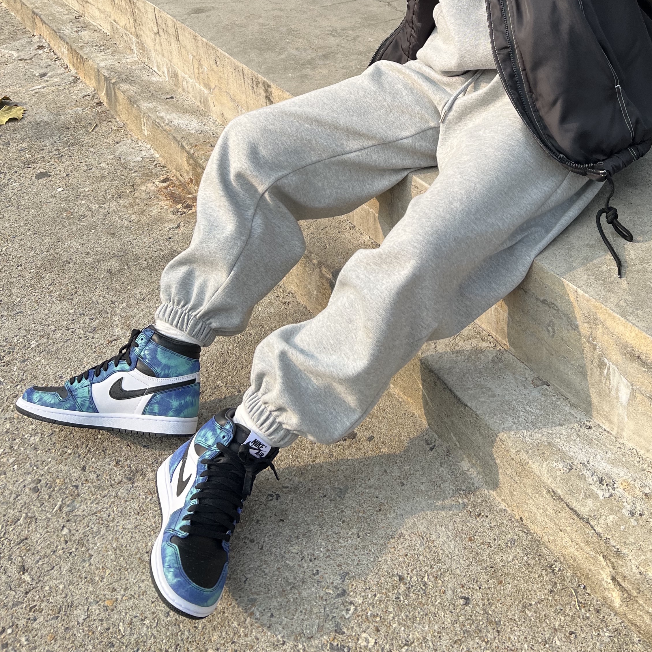 (W) Jordan 1 Retro High Tie-Dye 착용 스타일 - 2