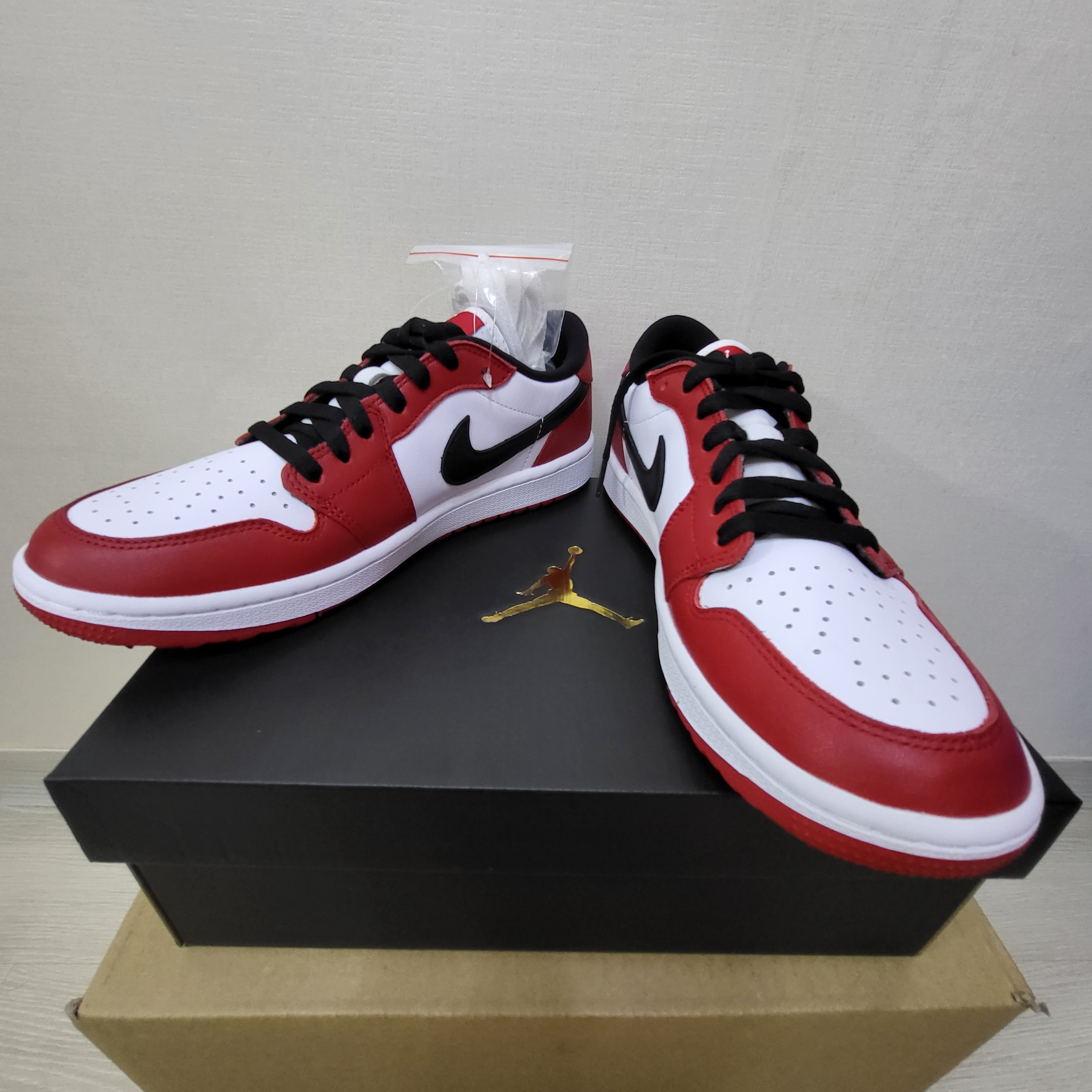 Jordan 1 Low Golf Chicago 착용 스타일