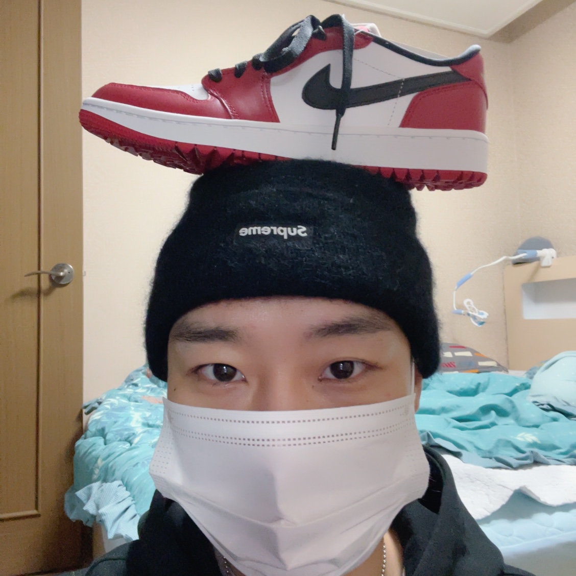 Jordan 1 Low Golf Chicago, Supreme Mohair Beanie Black - 20FW 착용 스타일 - 5