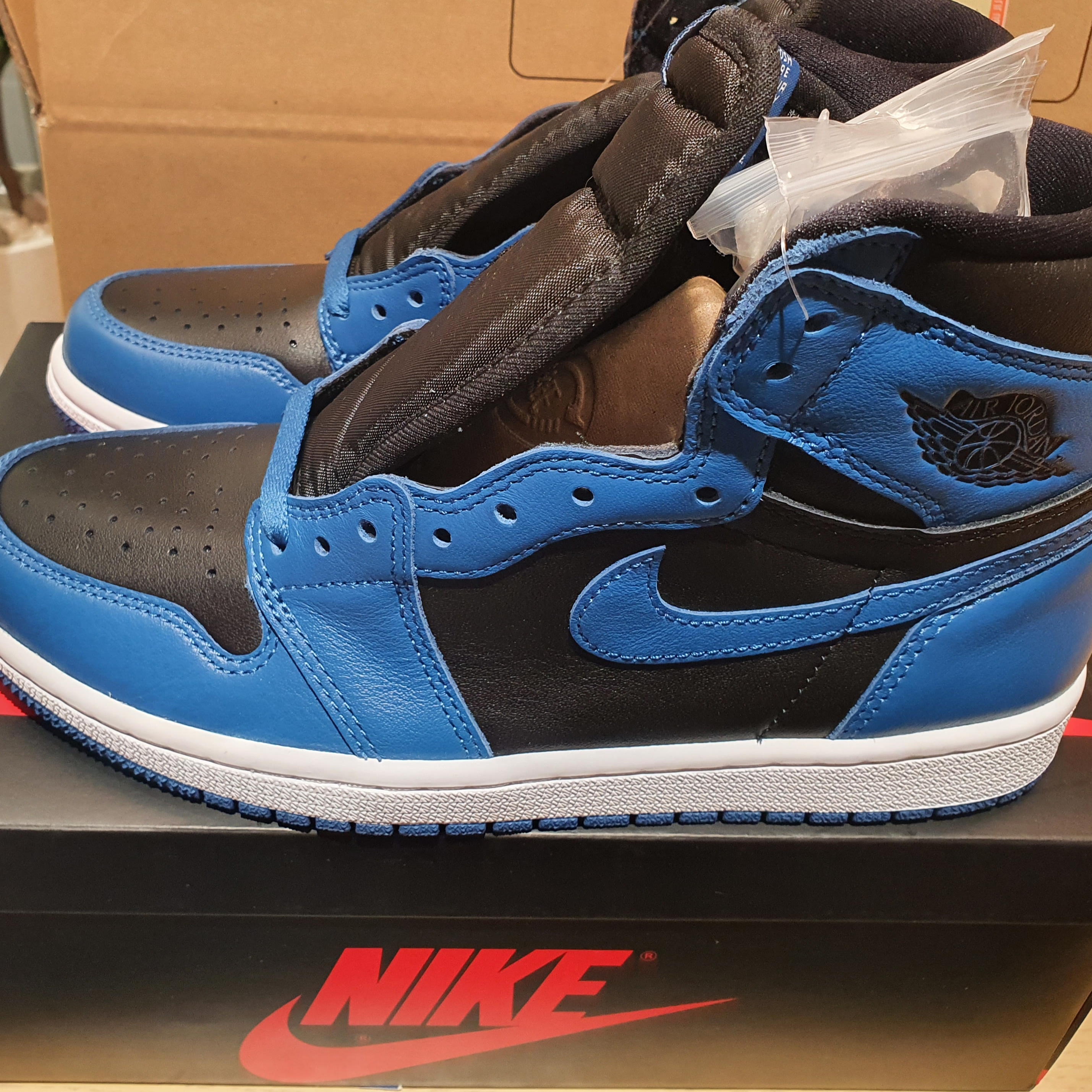 Jordan 1 Retro High OG Dark Marina Blue 착용 스타일