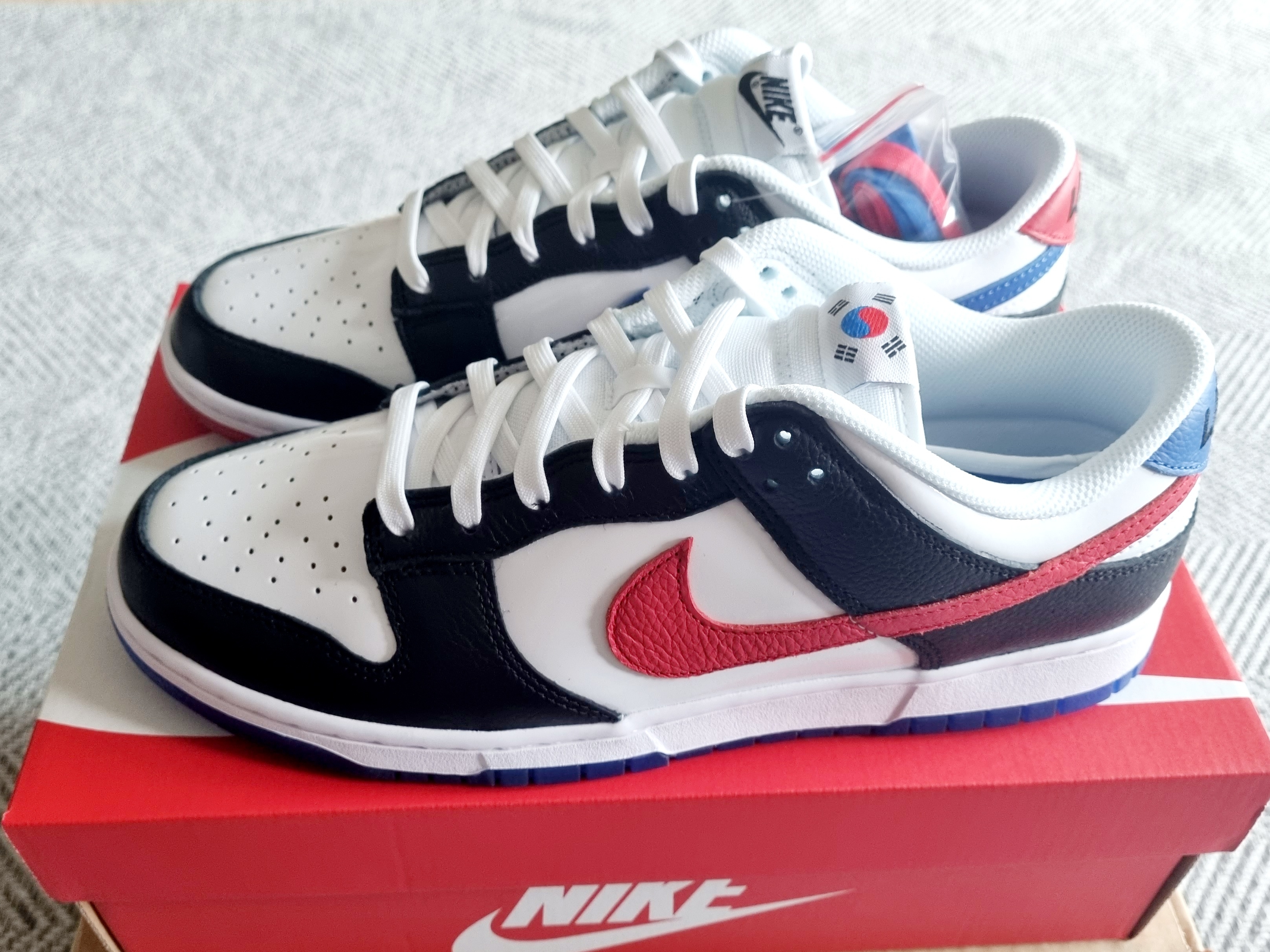 Nike Dunk Low SE Seoul 착용 스타일