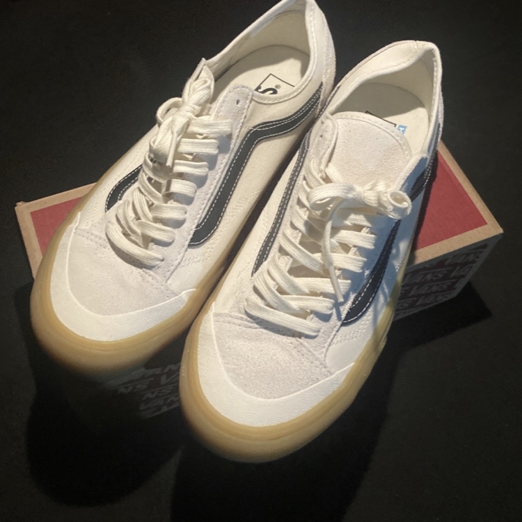 Vans Style 36 Decon SF Marshmallow White 착용 스타일 - 1