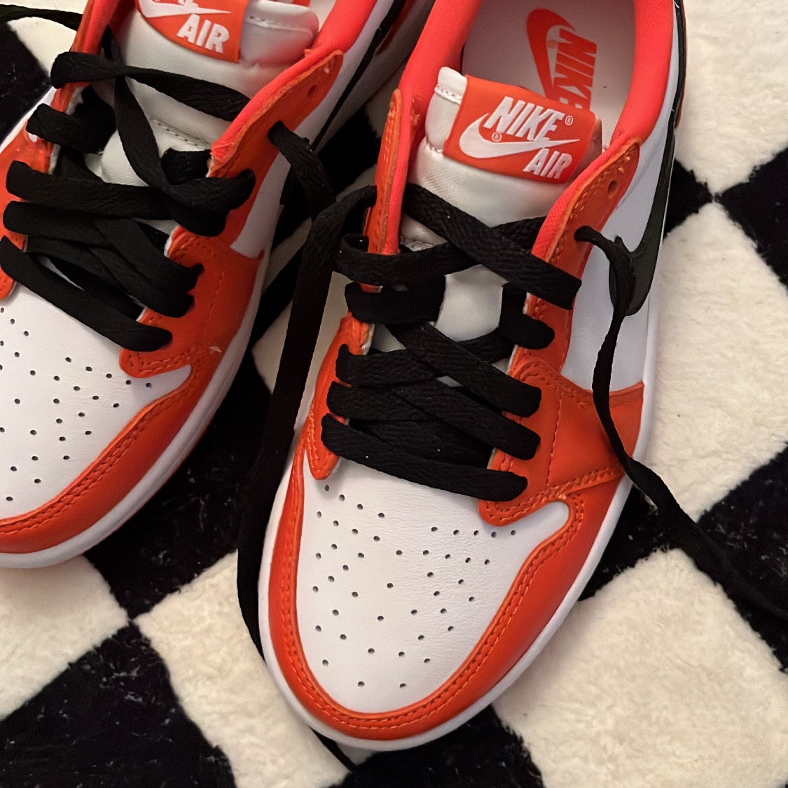 (W) Jordan 1 Low OG Starfish 착용 스타일 - 3