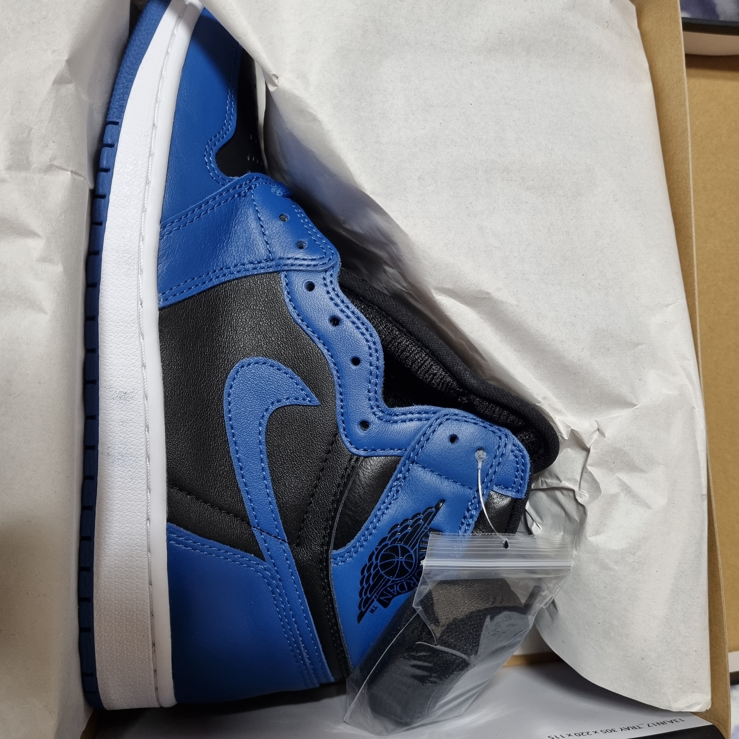 Jordan 1 Retro High OG Dark Marina Blue 착용 스타일