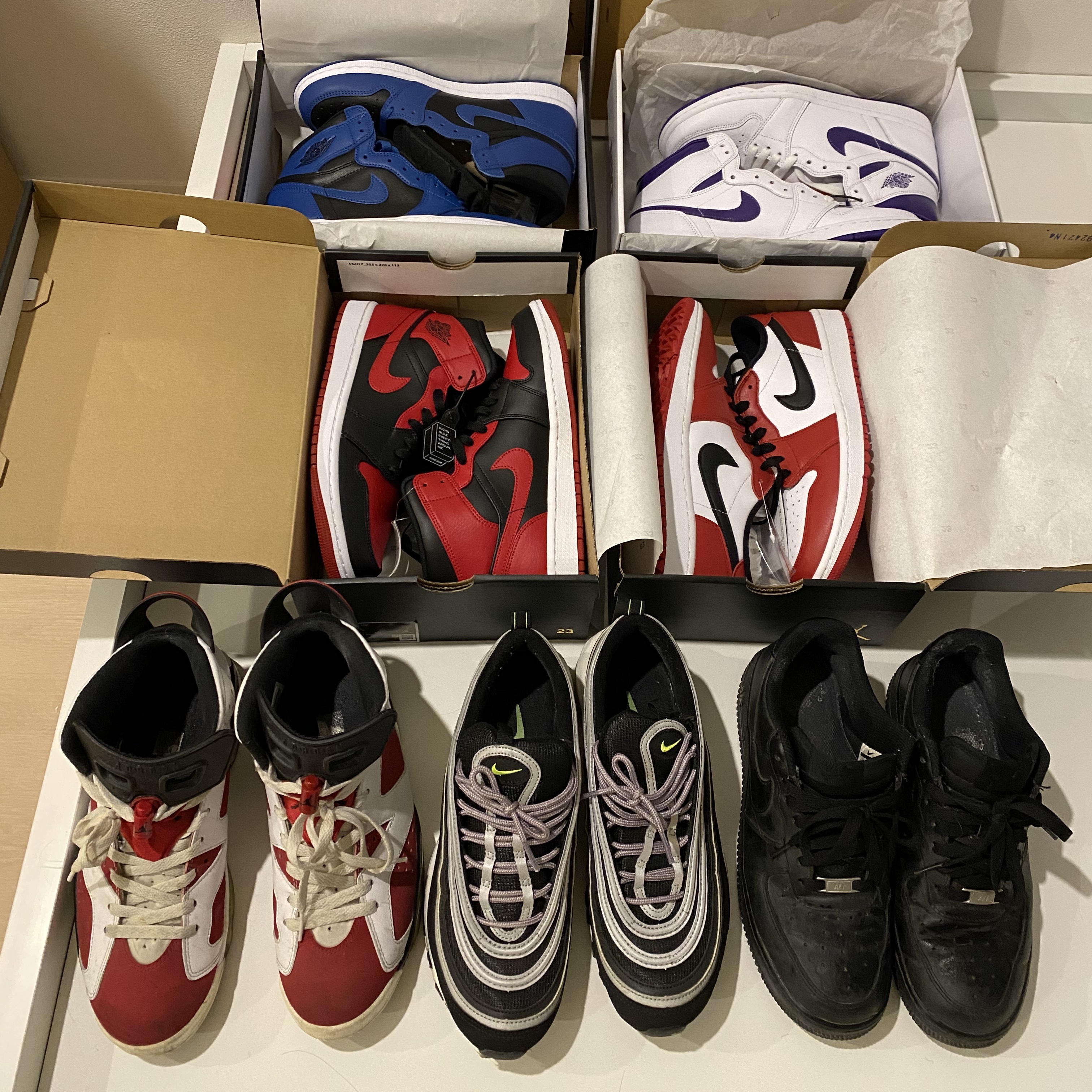 Nike Air Max 97 OG Black Volt Asia, Nike Air Force 1 '07 Low Triple Black 착용 스타일