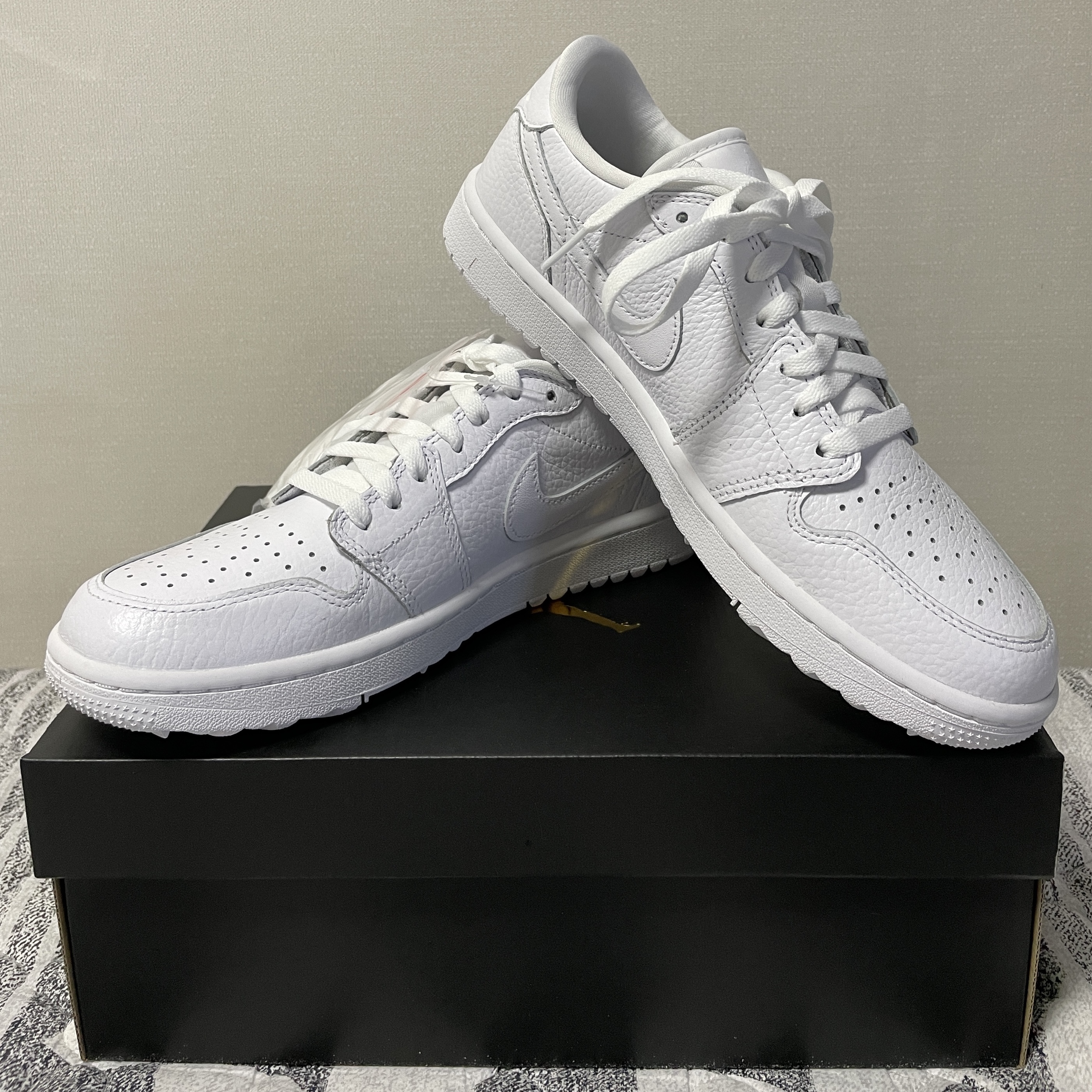Jordan 1 Low Golf Triple White 착용 스타일