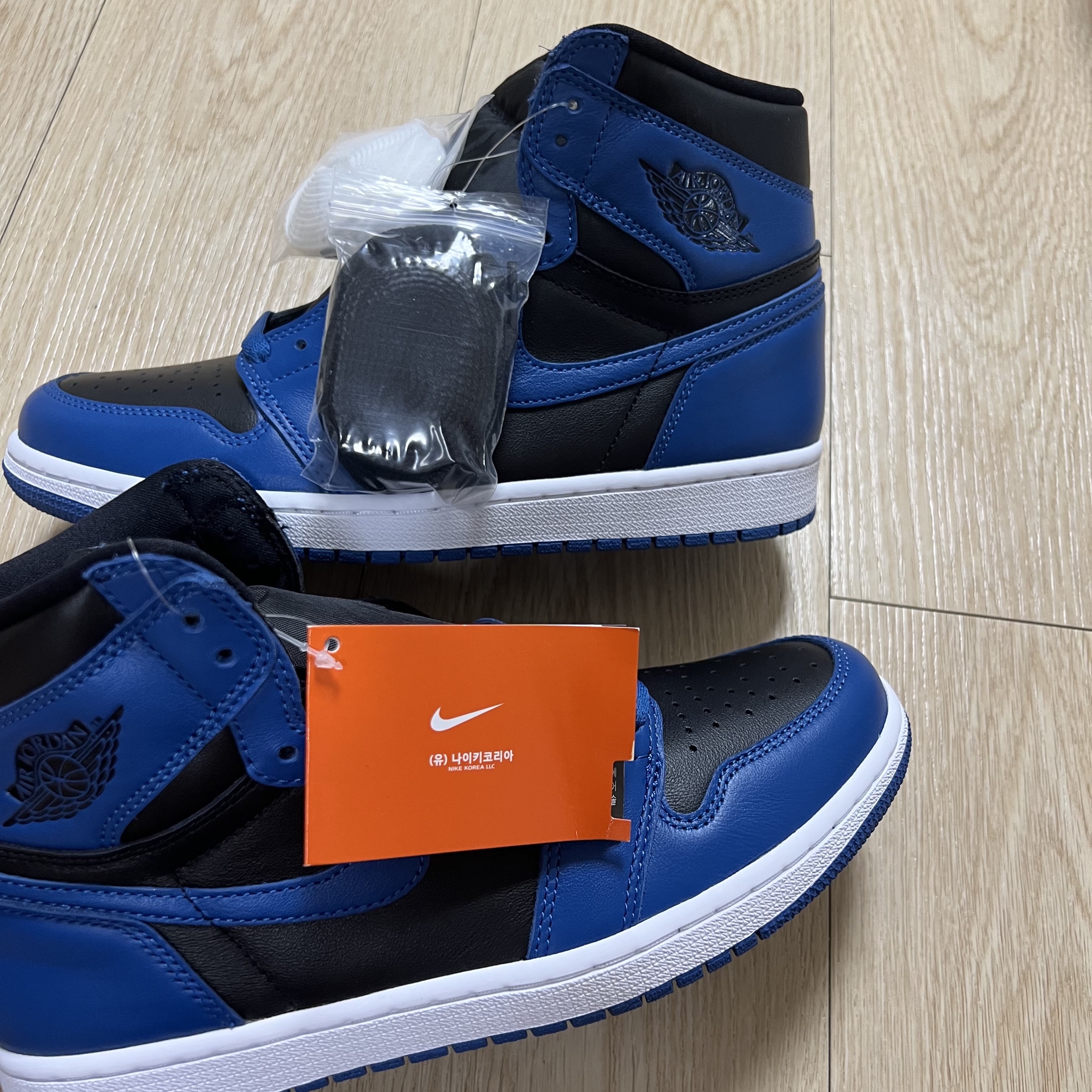 Jordan 1 Retro High OG Dark Marina Blue 착용 스타일