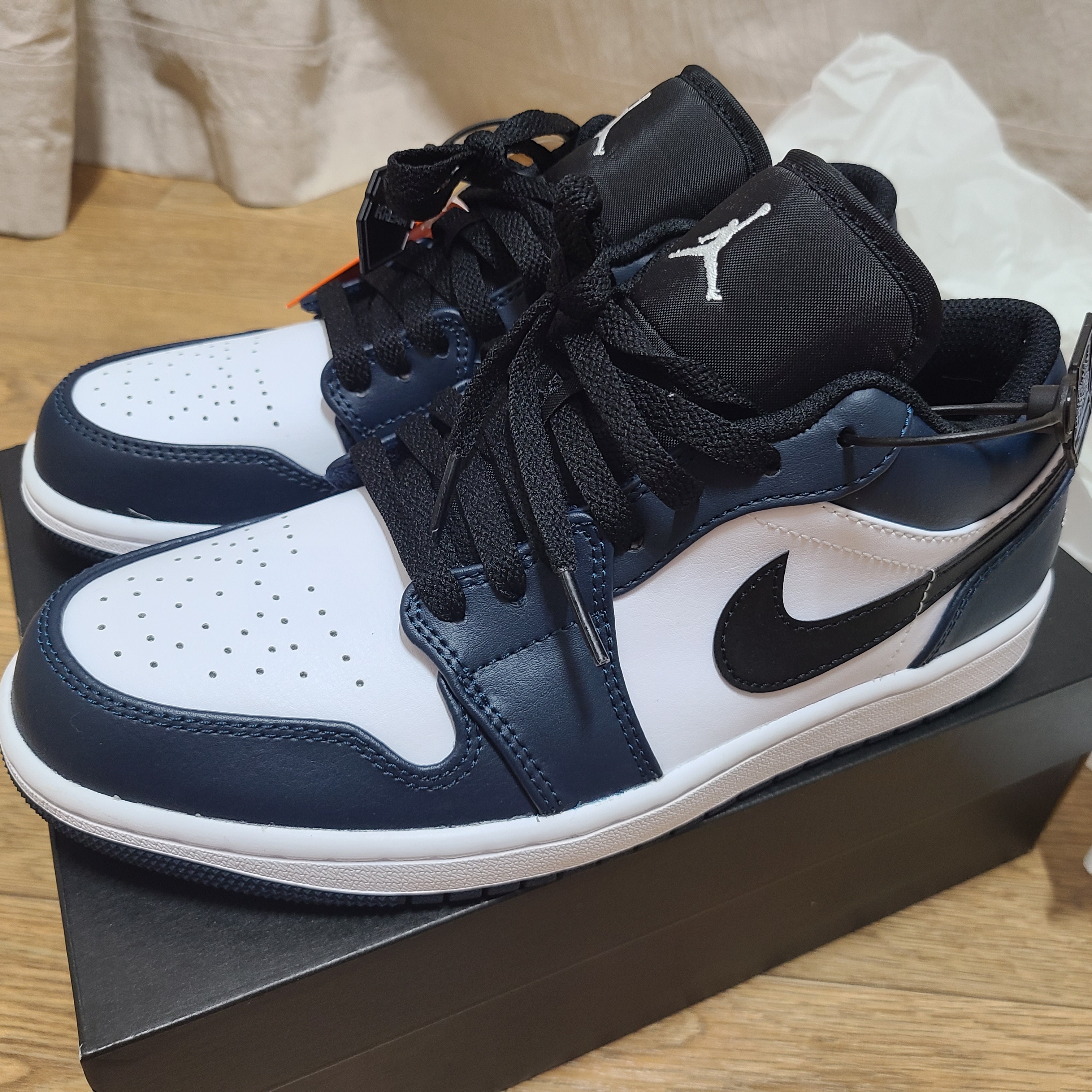 Jordan 1 Low Dark Teal 착용 스타일 - 3