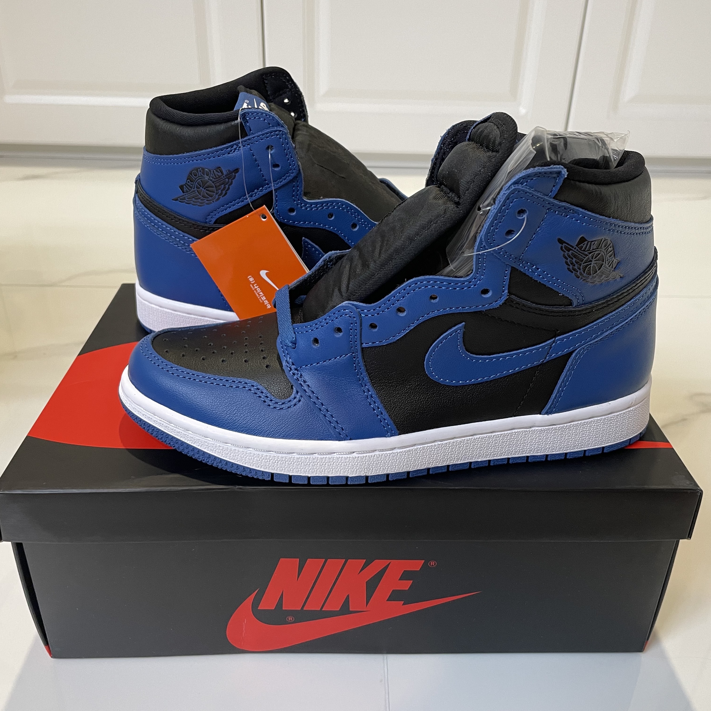 Jordan 1 Retro High OG Dark Marina Blue 착용 스타일