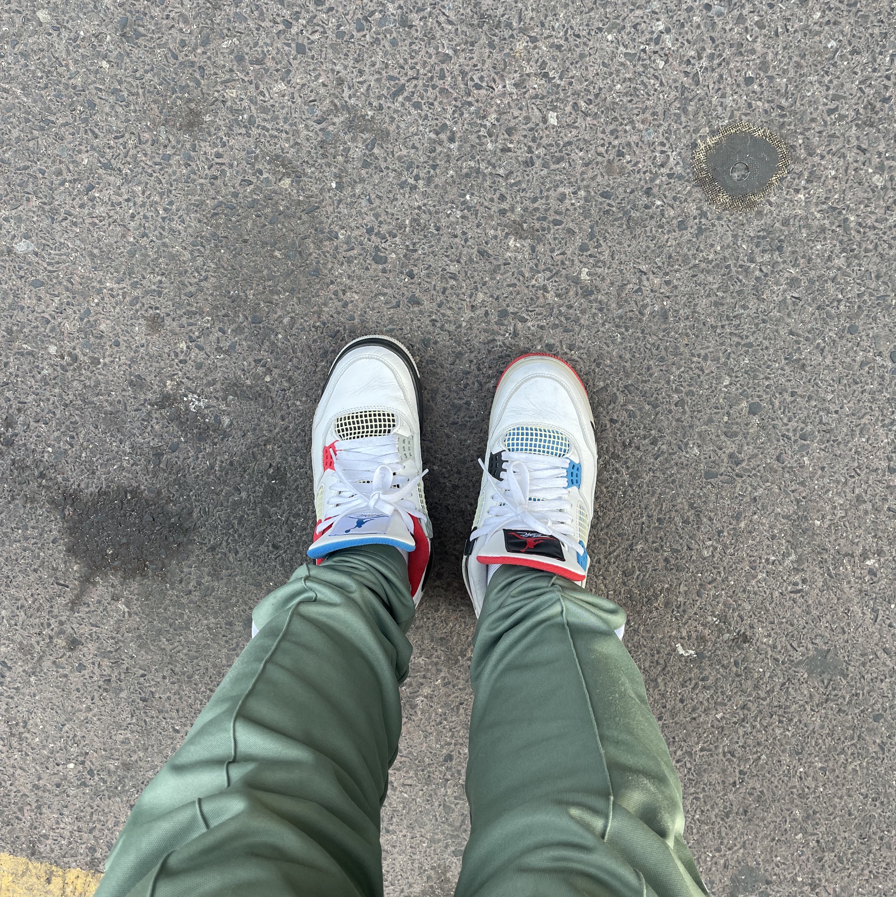 Jordan 4 Retro What The 4 착용 스타일