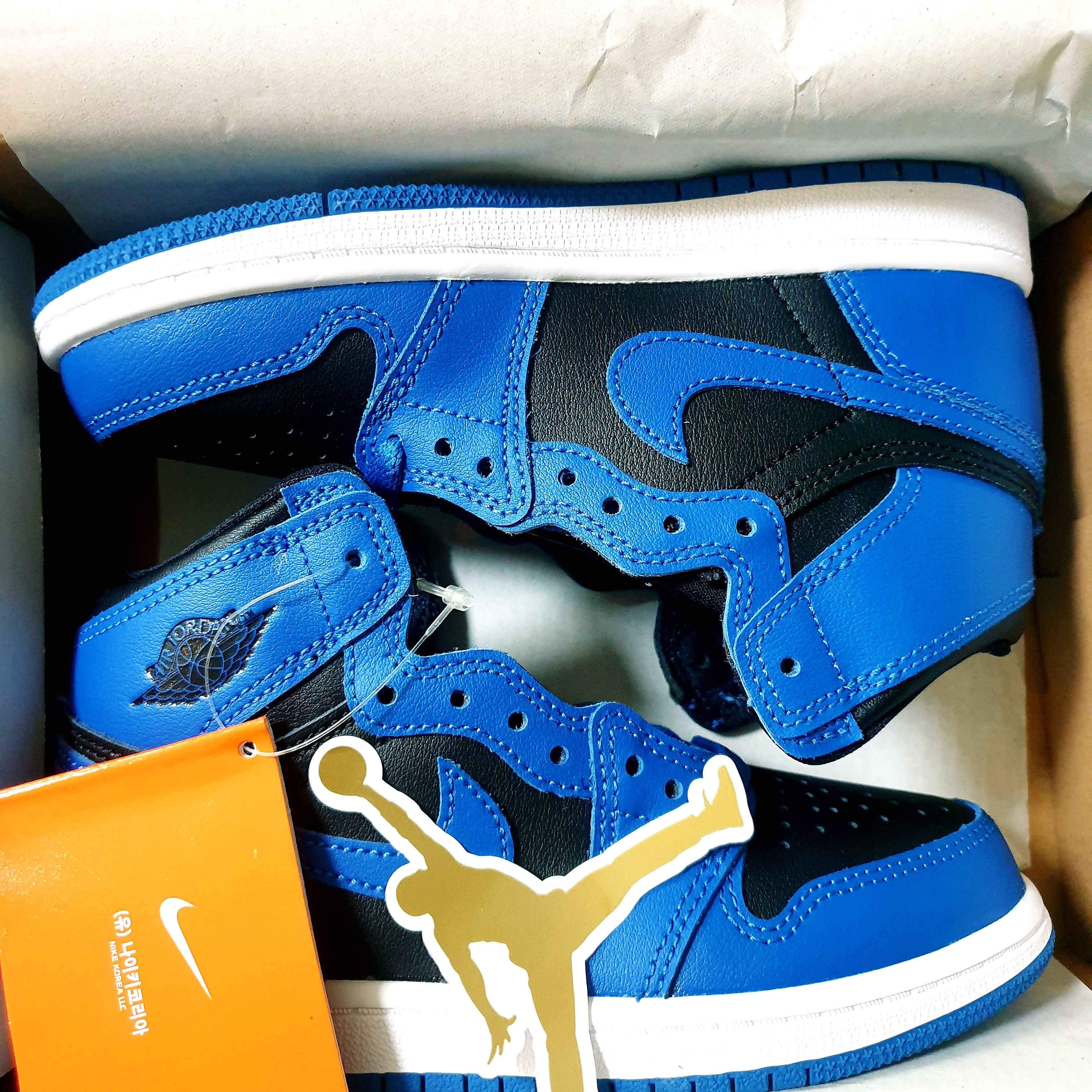 (PS) Jordan 1 Retro High OG Dark Marina Blue 착용 스타일 - 1