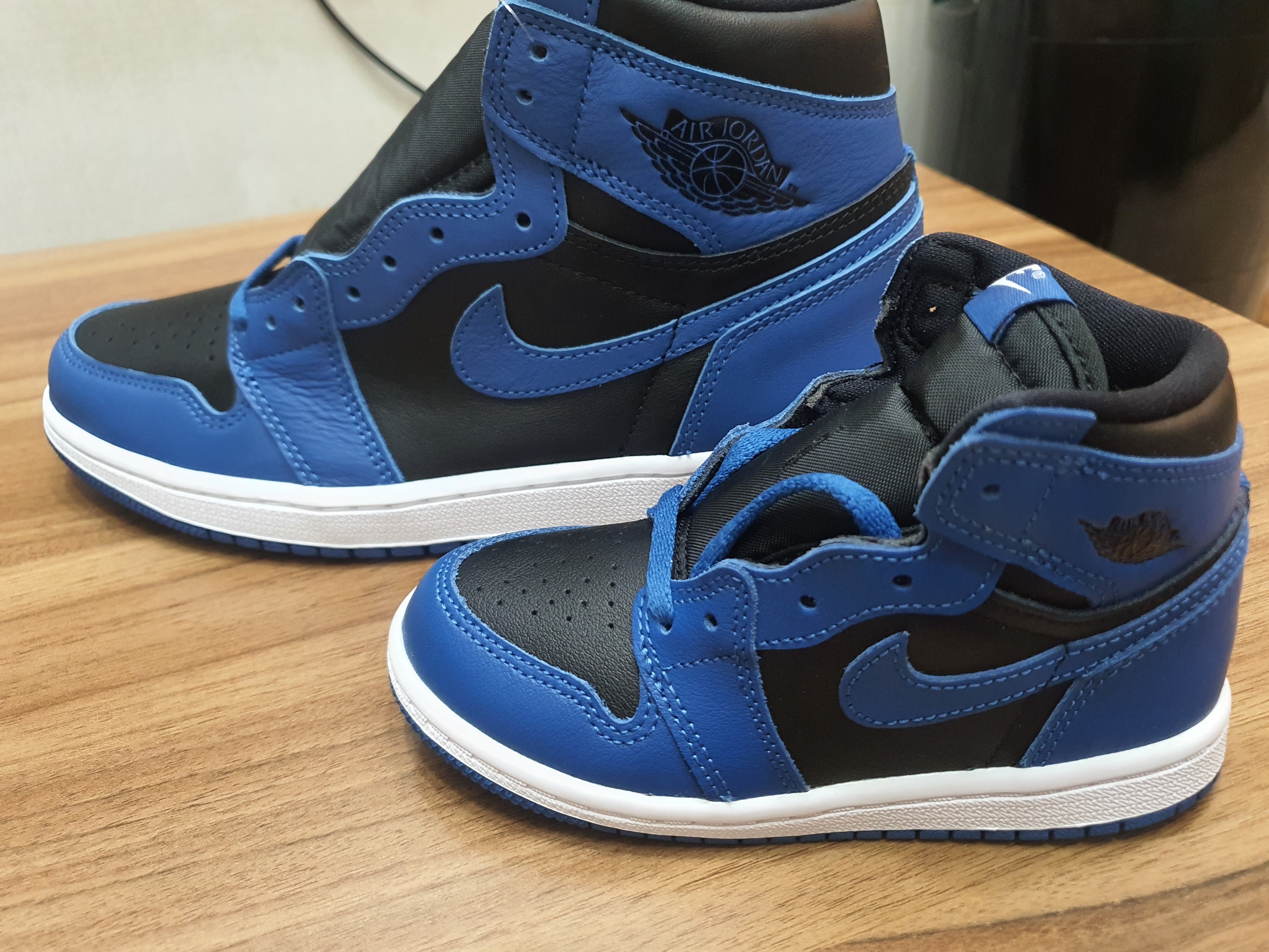 Jordan 1 Retro High OG Dark Marina Blue, (TD) Jordan 1 Retro High OG Dark Marina Blue 착용 스타일 - 1