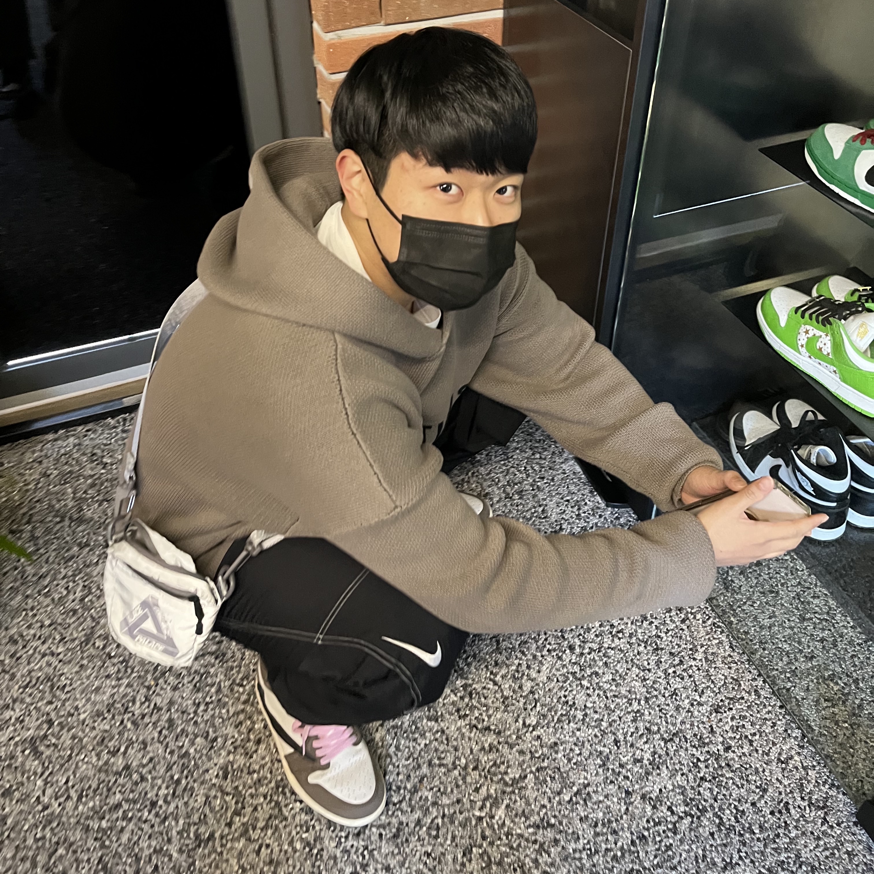 (PS) Jordan 1 Retro High Spider-Man Origin Story, Jordan 1 Retro High Spider-Man Origin Story 착용 스타일 - 2