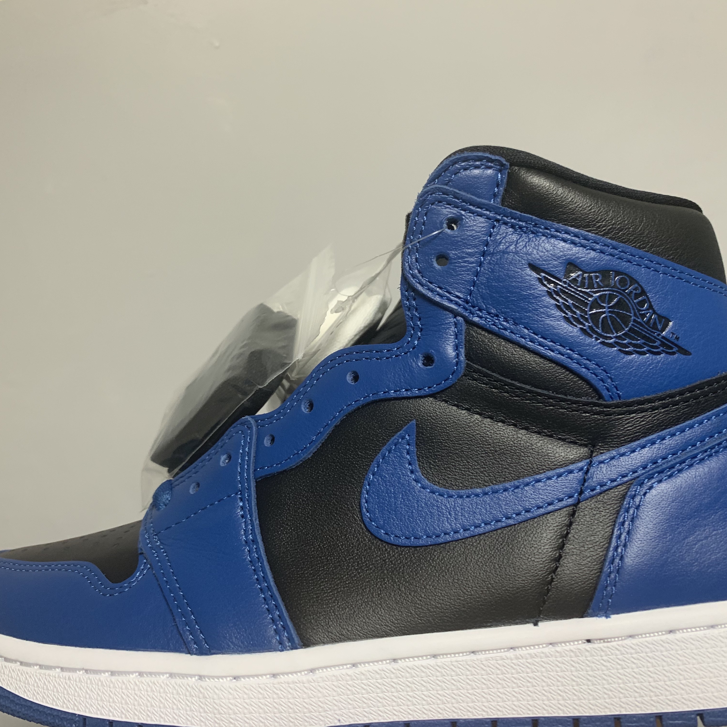Jordan 1 Retro High OG Dark Marina Blue 착용 스타일 - 1