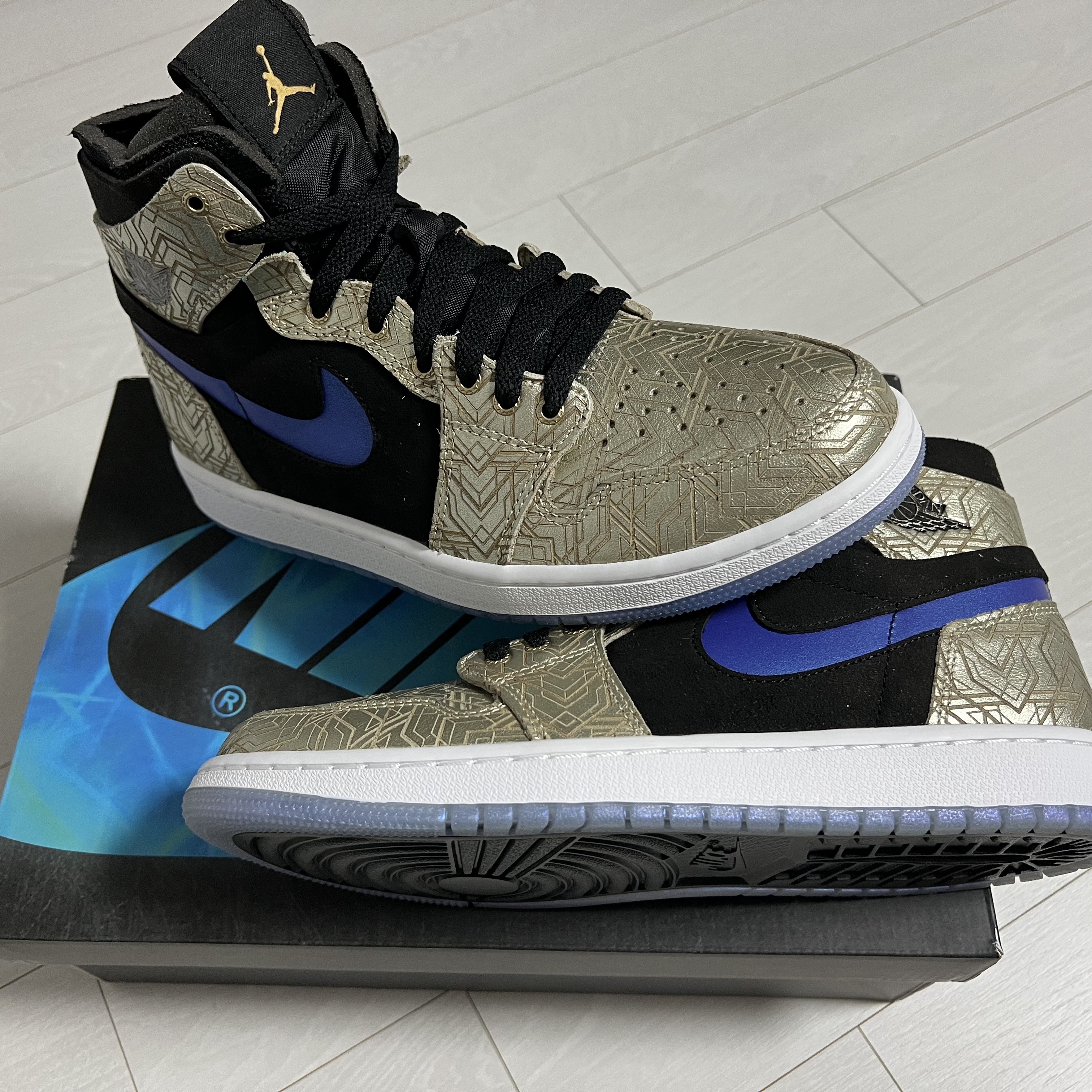 Jordan 1 Zoom Air CMFT Team Gold 착용 스타일