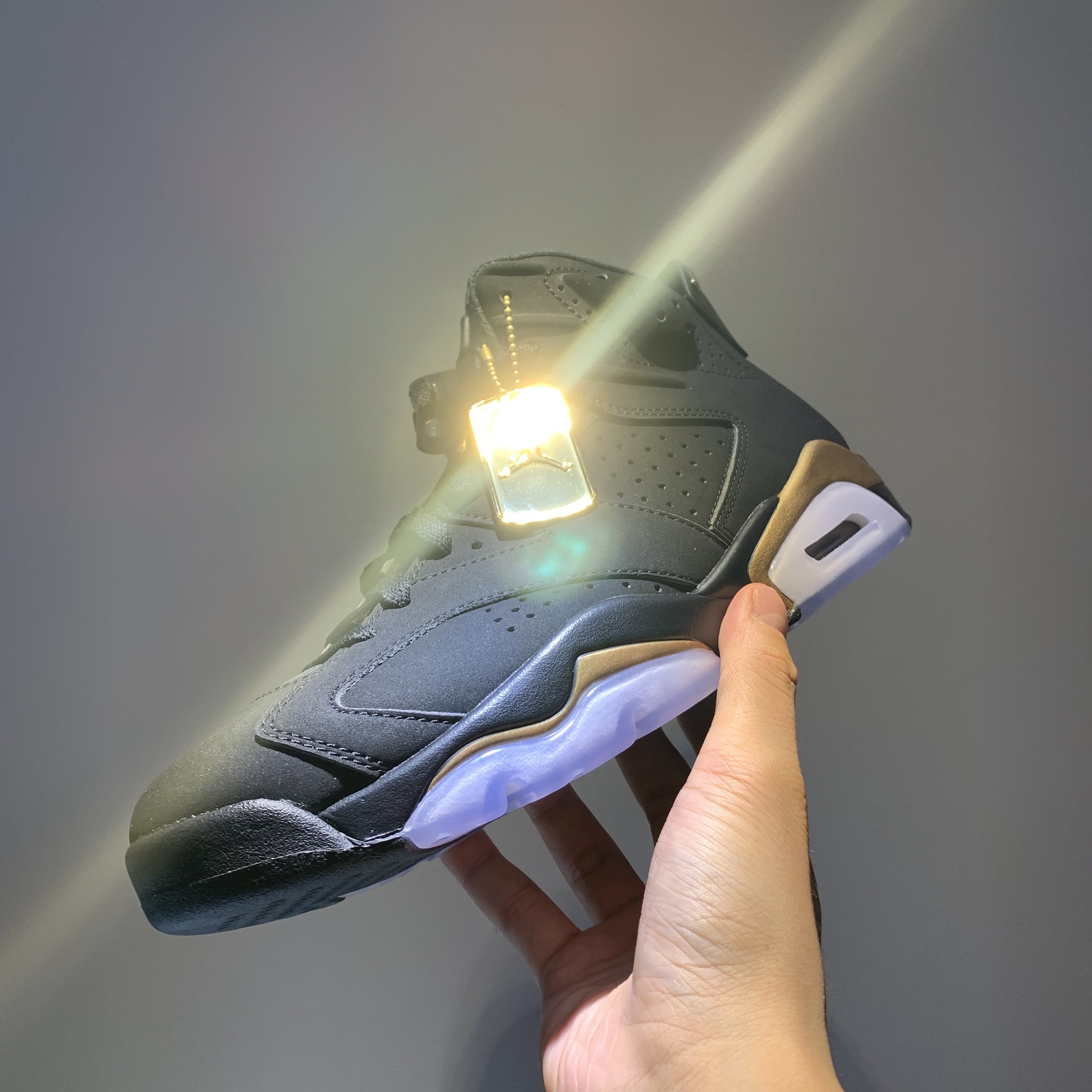 Jordan 6 Retro DMP 2020 착용 스타일 - 2
